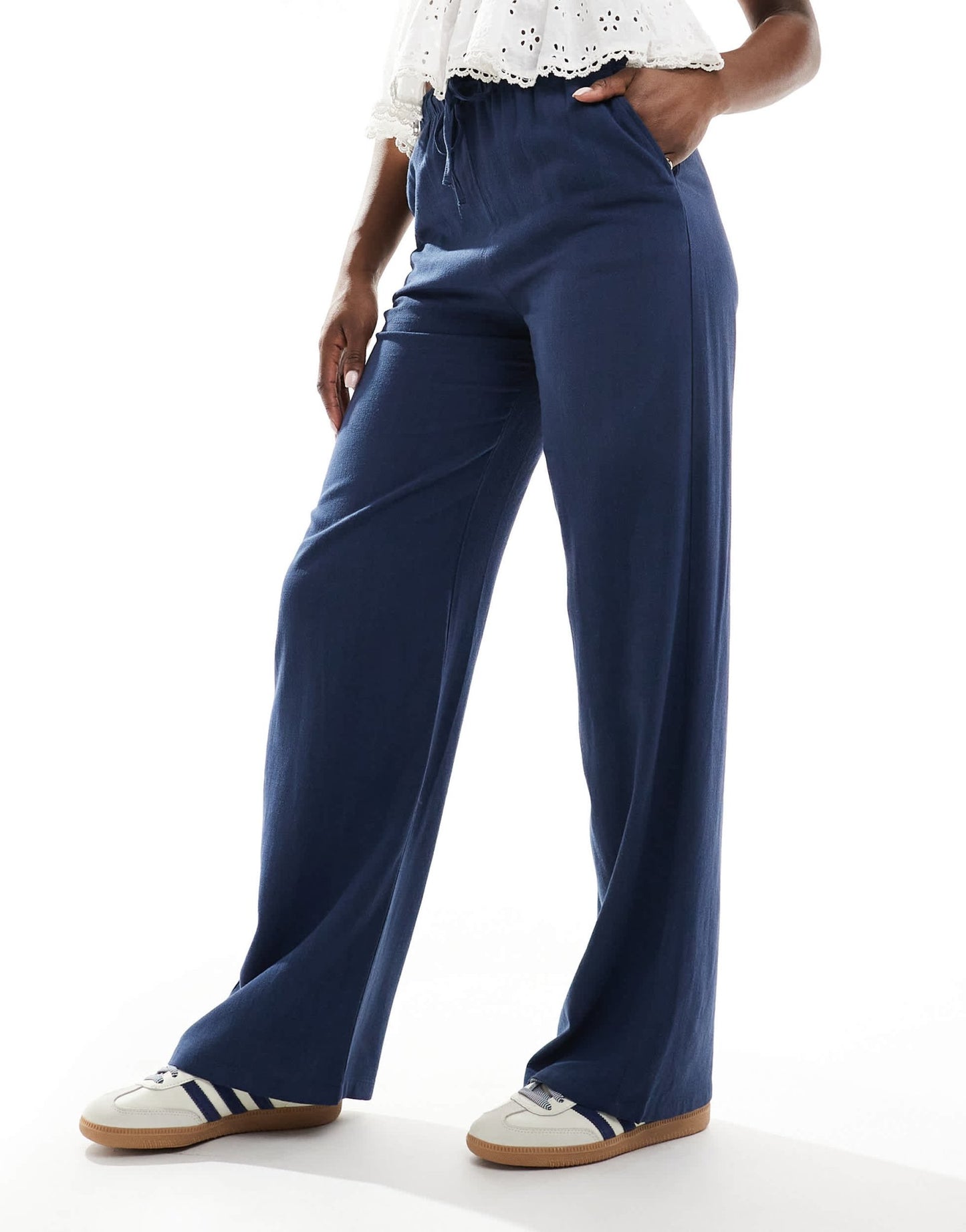 Stradivarius linen look pull on trouser in navy - ASOS Sample Sale