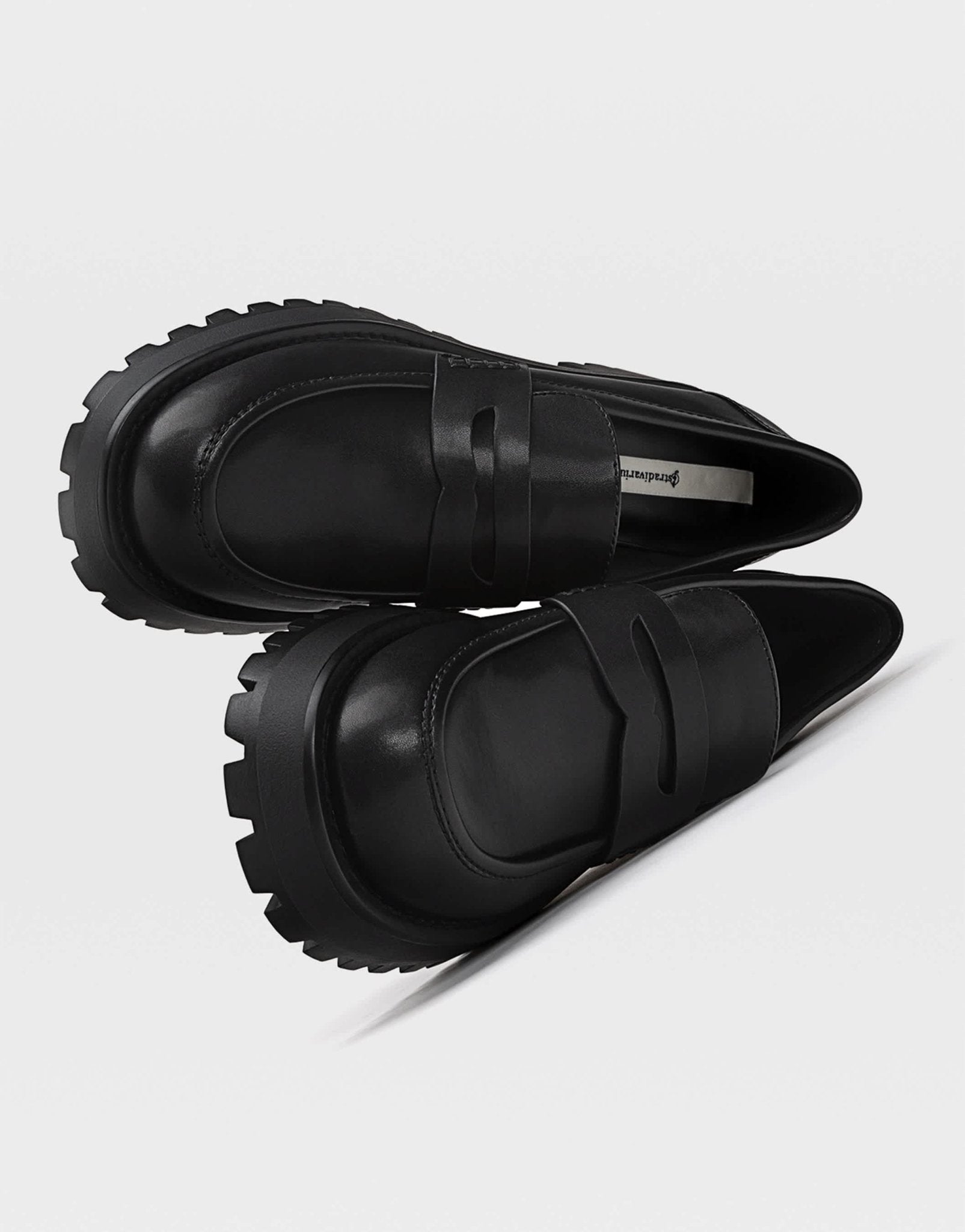 Stradivarius loafer in black - ASOS Sample Sale