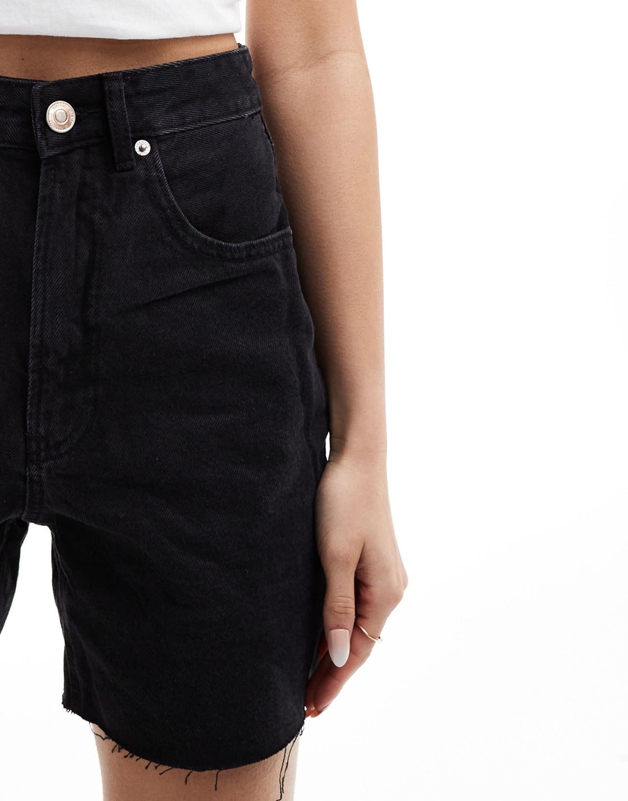 Stradivarius longline denim short in black - ASOS Sample Sale