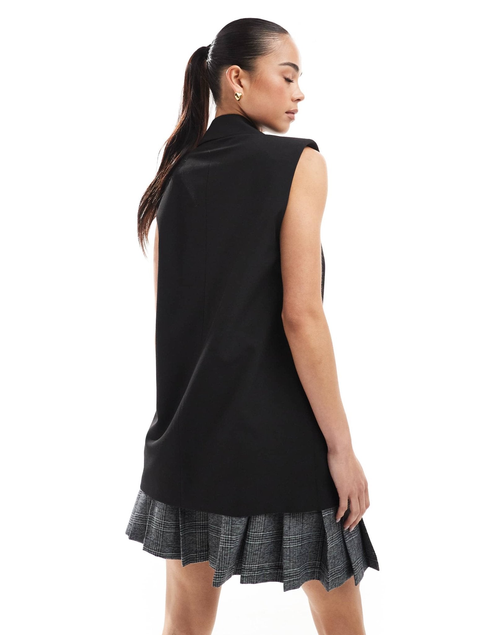 Stradivarius longline waistcoat in black - ASOS Sample Sale