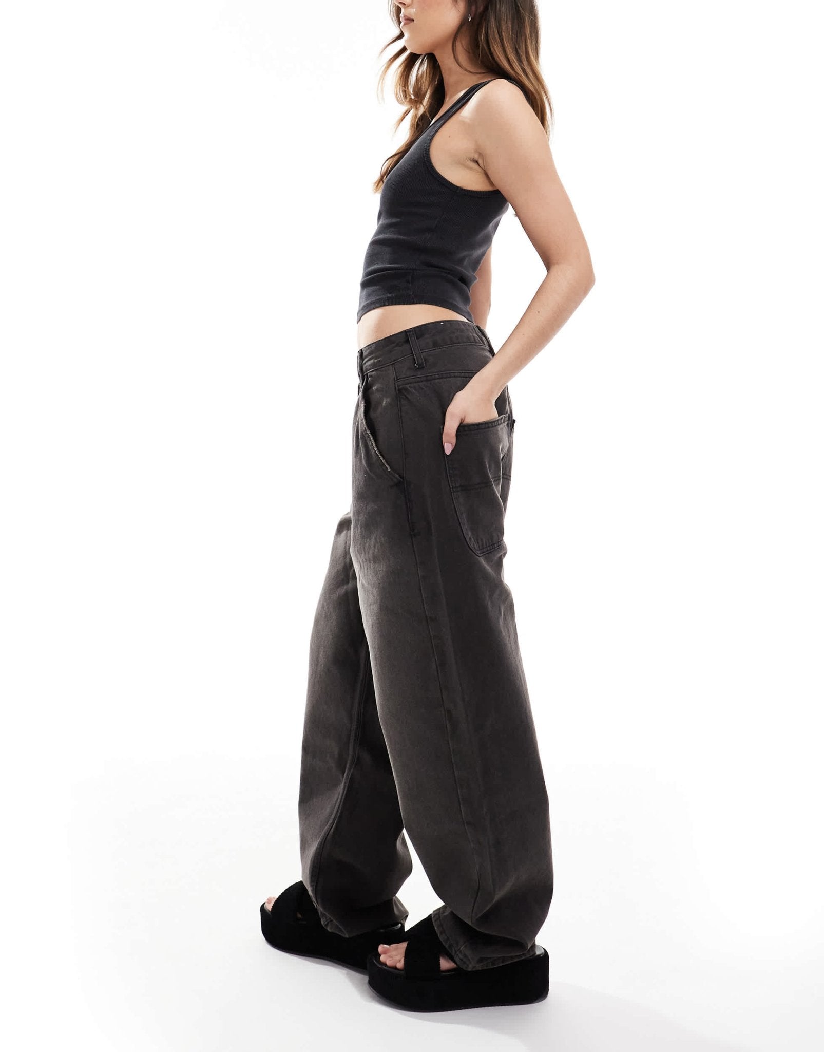 Stradivarius low rise baggy jean in black wash - ASOS Sample Sale