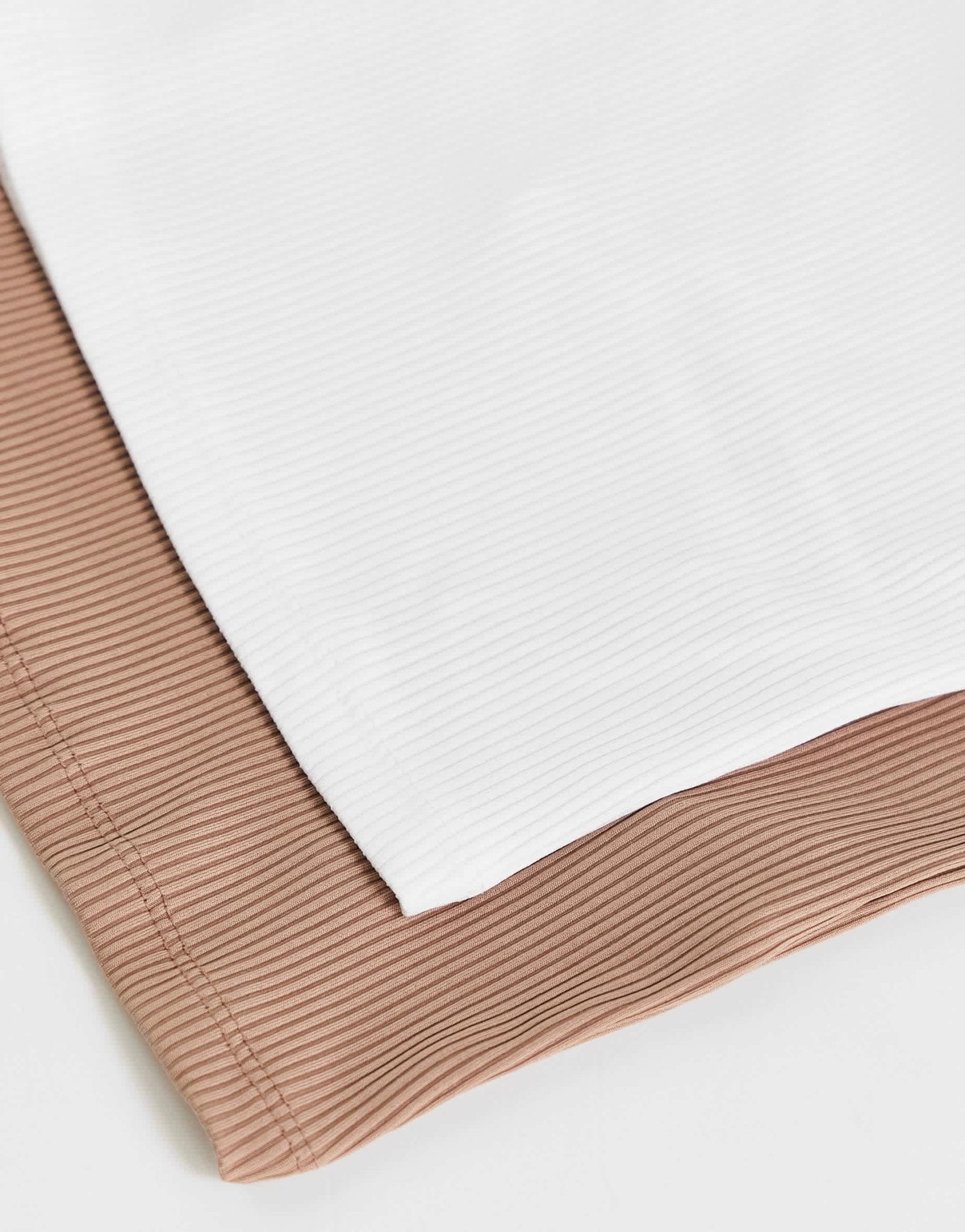 Stradivarius one shoulder cami top 2 pack in stone & white - ASOS Sample Sale