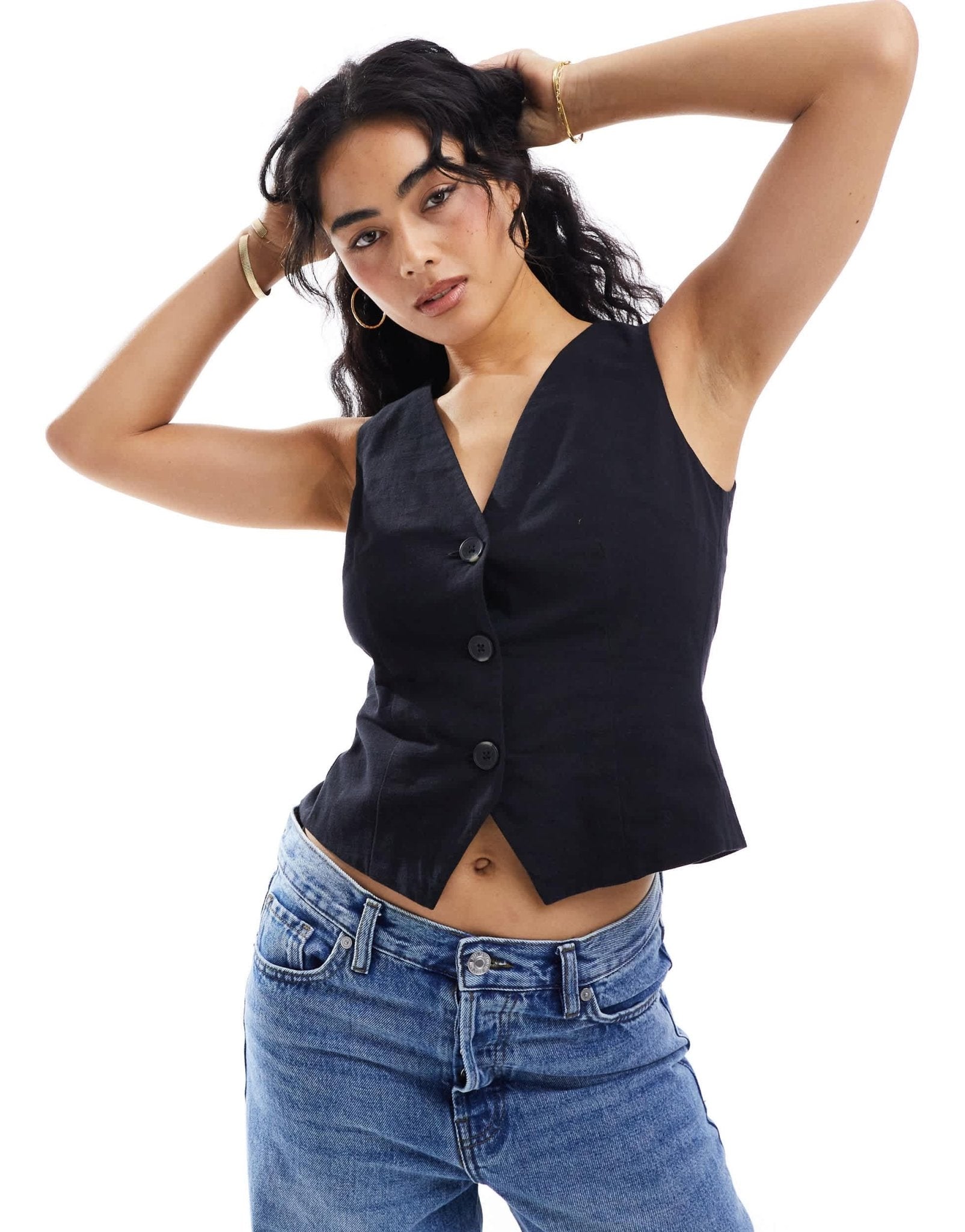 Stradivarius open back detail waistcoat in black - ASOS Sample Sale
