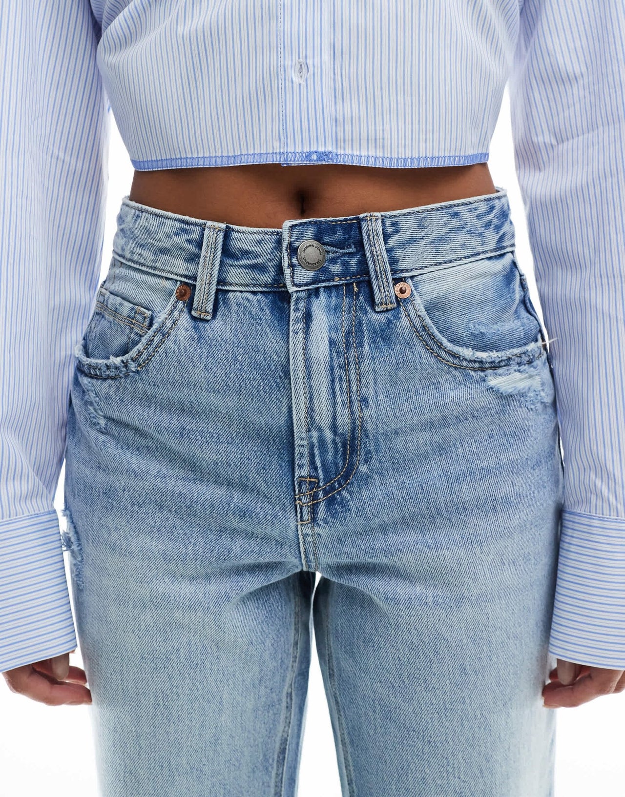 Stradivarius Petite 90s baggy dad jean in light blue - ASOS Sample Sale