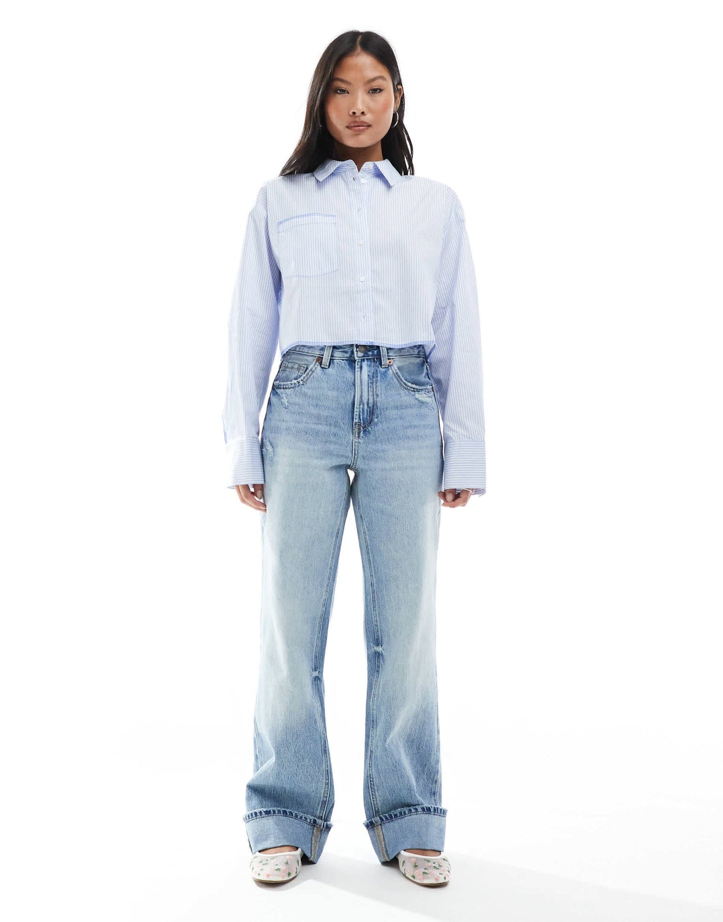 Stradivarius Petite 90s baggy dad jean in light blue - ASOS Sample Sale