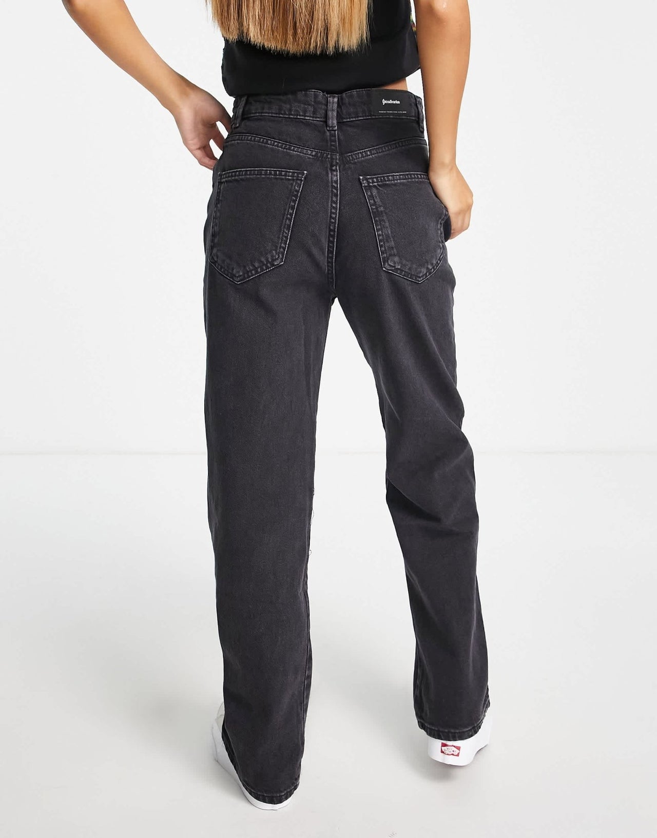 Stradivarius Petite 90s dad jean in black - ASOS Sample Sale