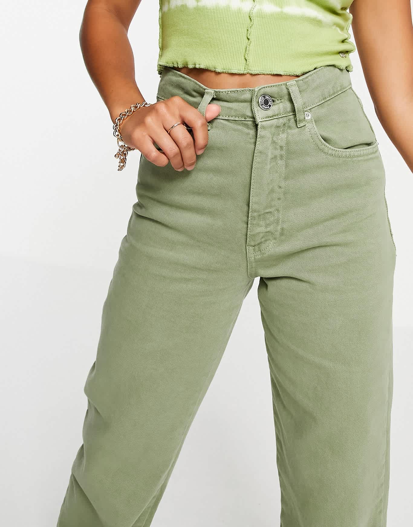 Stradivarius Petite 90's dad jean in khaki - ASOS Sample Sale