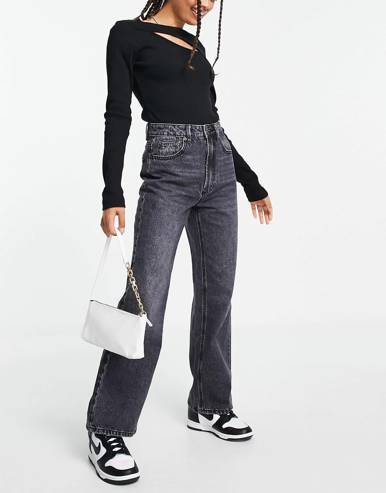 Stradivarius Petite 90s dad jean in washed black - ASOS Sample Sale
