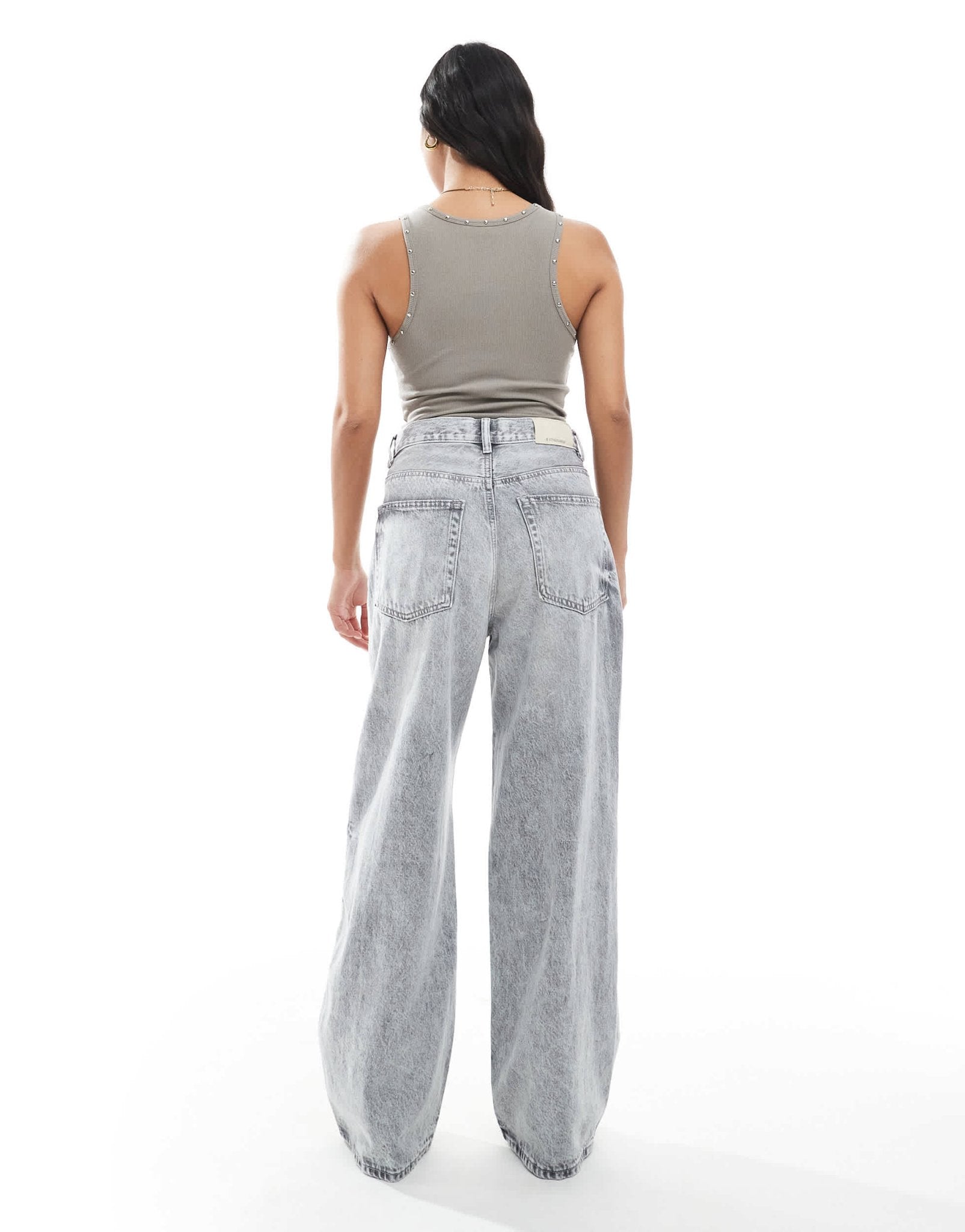 Stradivarius Petite D88 baggy jean in grey wash - ASOS Sample Sale