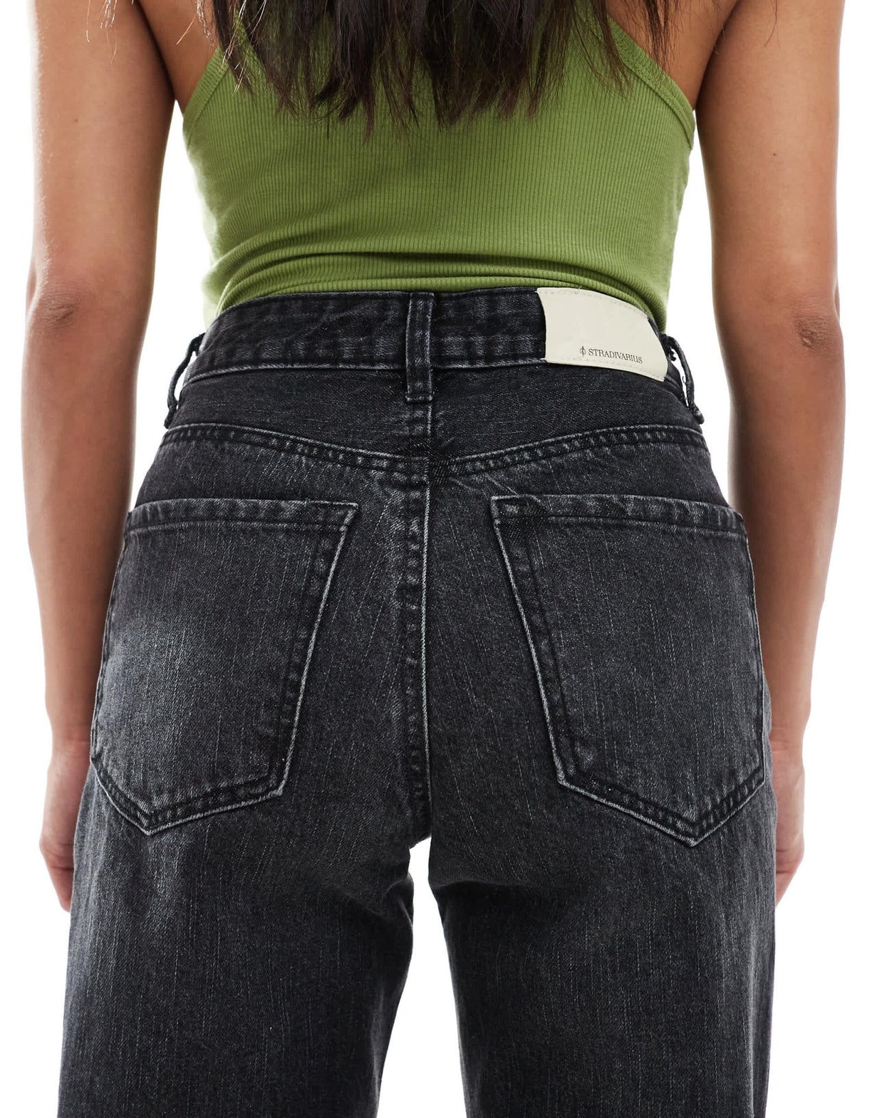 Stradivarius Petite D92 wide leg dad jeans in black - ASOS Sample Sale