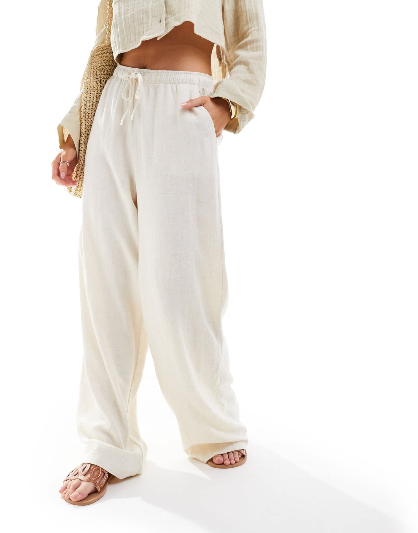 Stradivarius Petite linen look pull on trouser in natural - ASOS Sample Sale