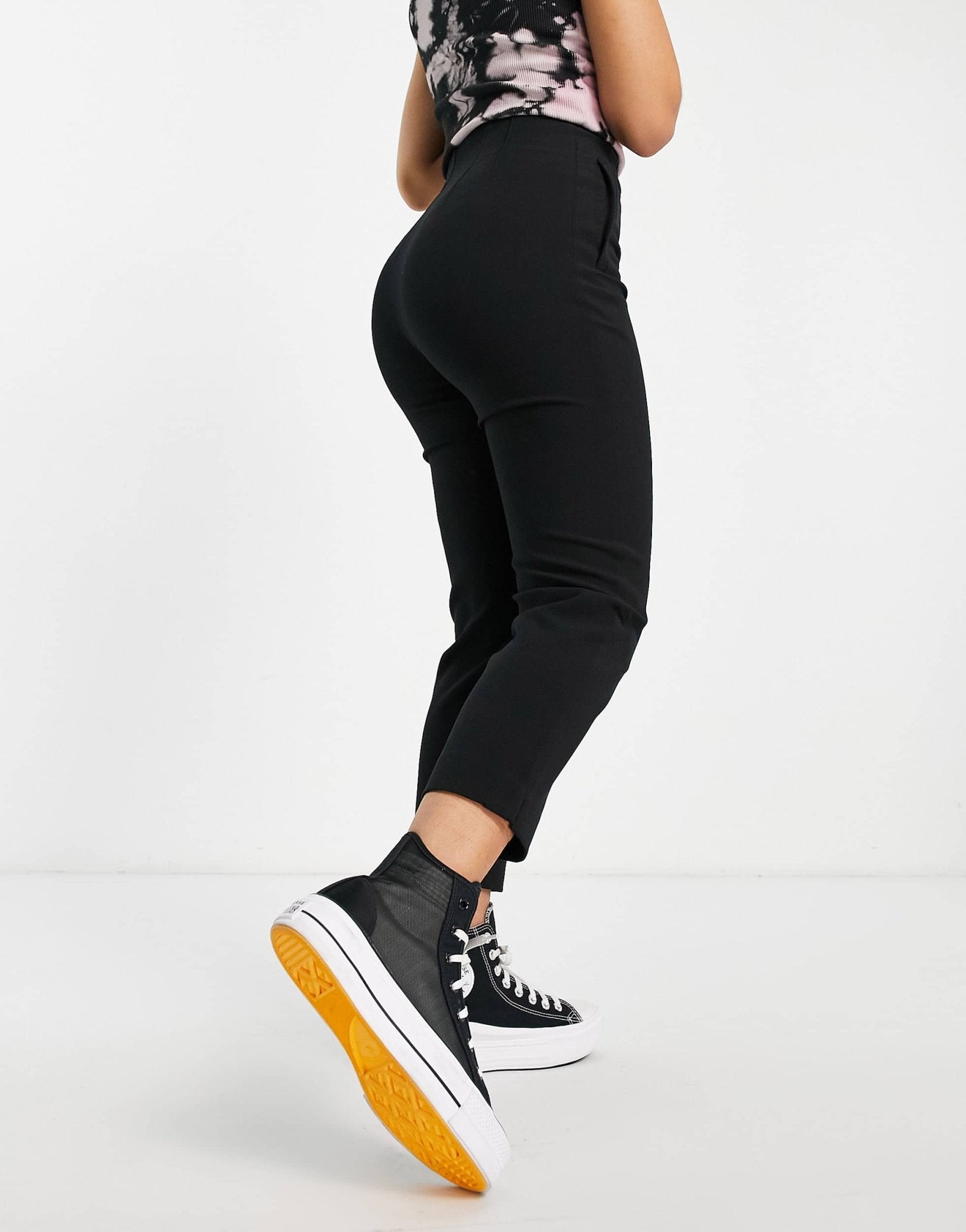 Stradivarius Petite slim tailored trousers in black - ASOS Sample Sale