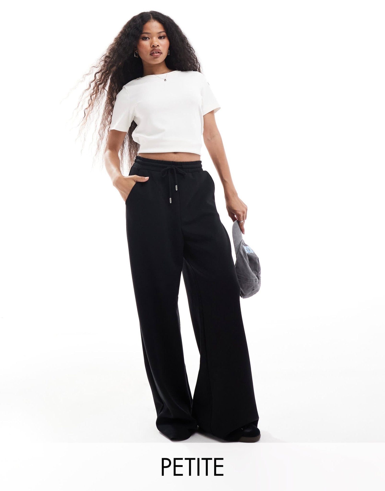 Stradivarius Petite soft touch wide leg jogger in black - ASOS Sample Sale