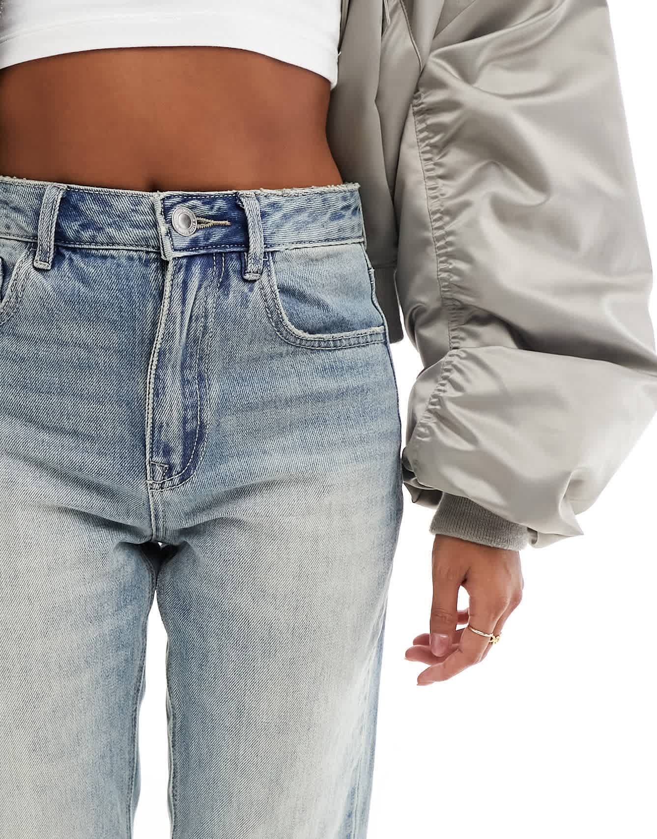 Stradivarius Petite STR straight leg jean in light vintage wash - ASOS Sample Sale