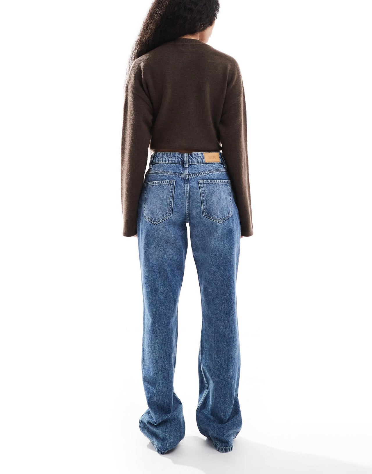 Stradivarius Petite STR straight leg jean in medium blue - ASOS Sample Sale