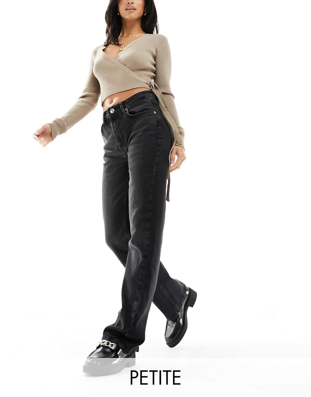Stradivarius Petite straight leg jean in black wash - ASOS Sample Sale