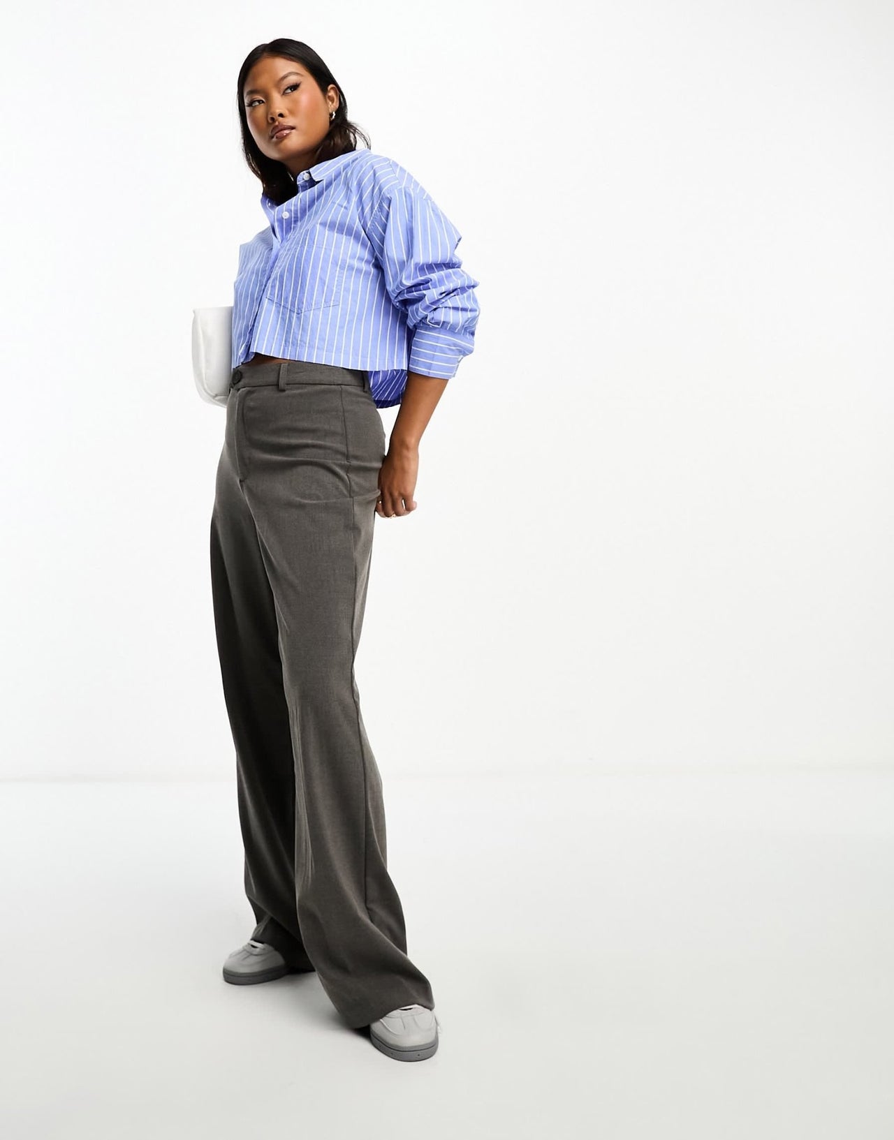 Stradivarius Petite tailored straight trouser in dark grey - ASOS Sample Sale