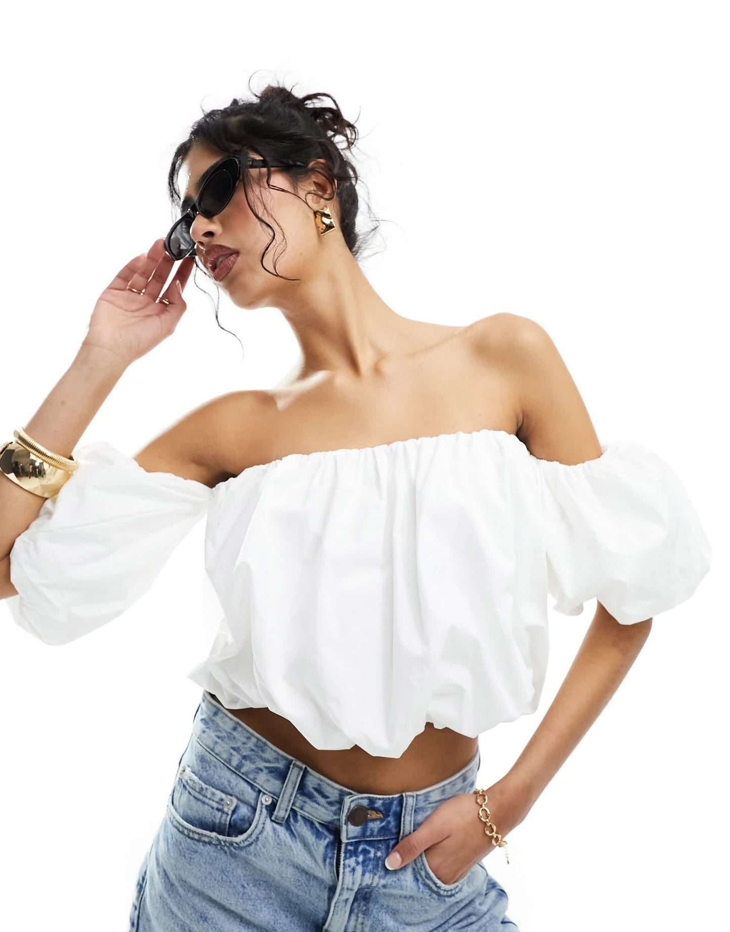 Stradivarius puff detail off the shoulder bandeau top in white - ASOS Sample Sale
