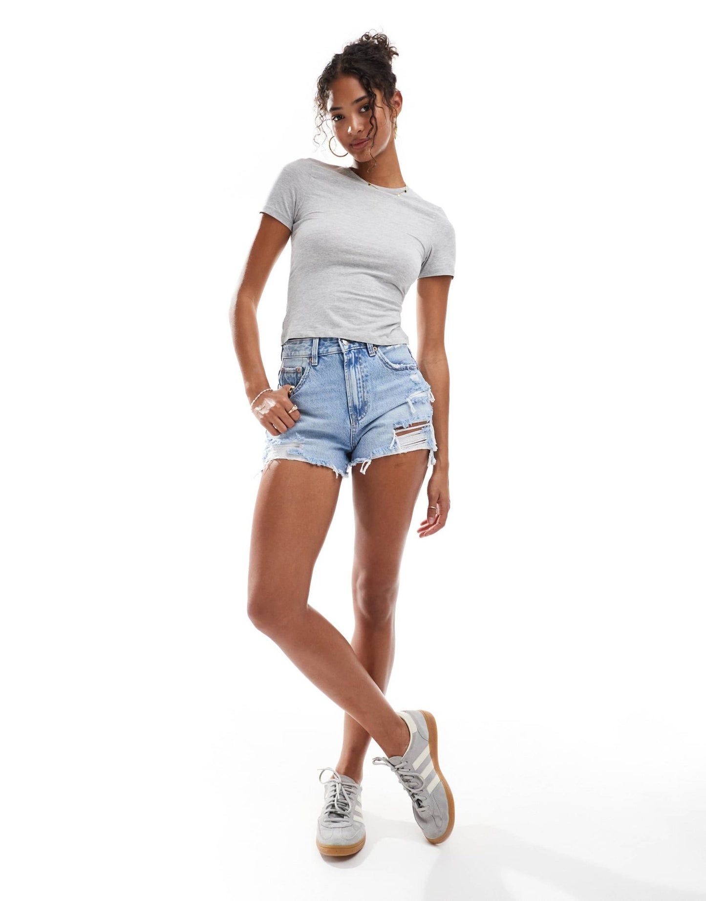 Stradivarius ripped denim short in light wash blue - ASOS Sample Sale