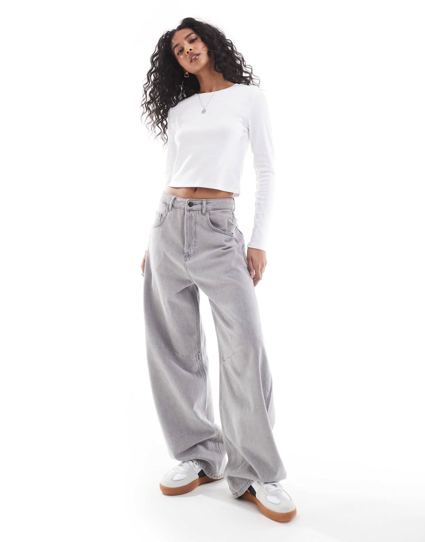 Stradivarius round neck long sleeve cotton t-shirt in white - ASOS Sample Sale