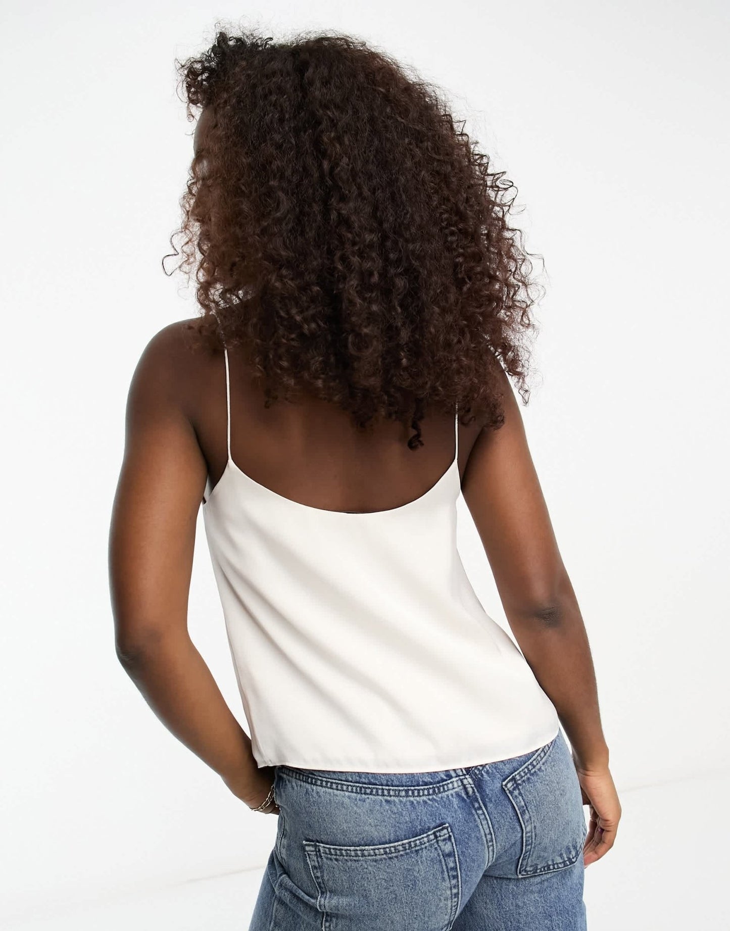 Stradivarius scoop neck satin cami in white - ASOS Sample Sale