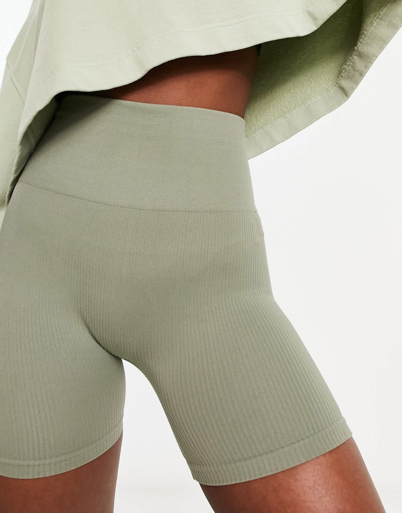 Stradivarius seamless rib short in olive - ASOS Sample Sale