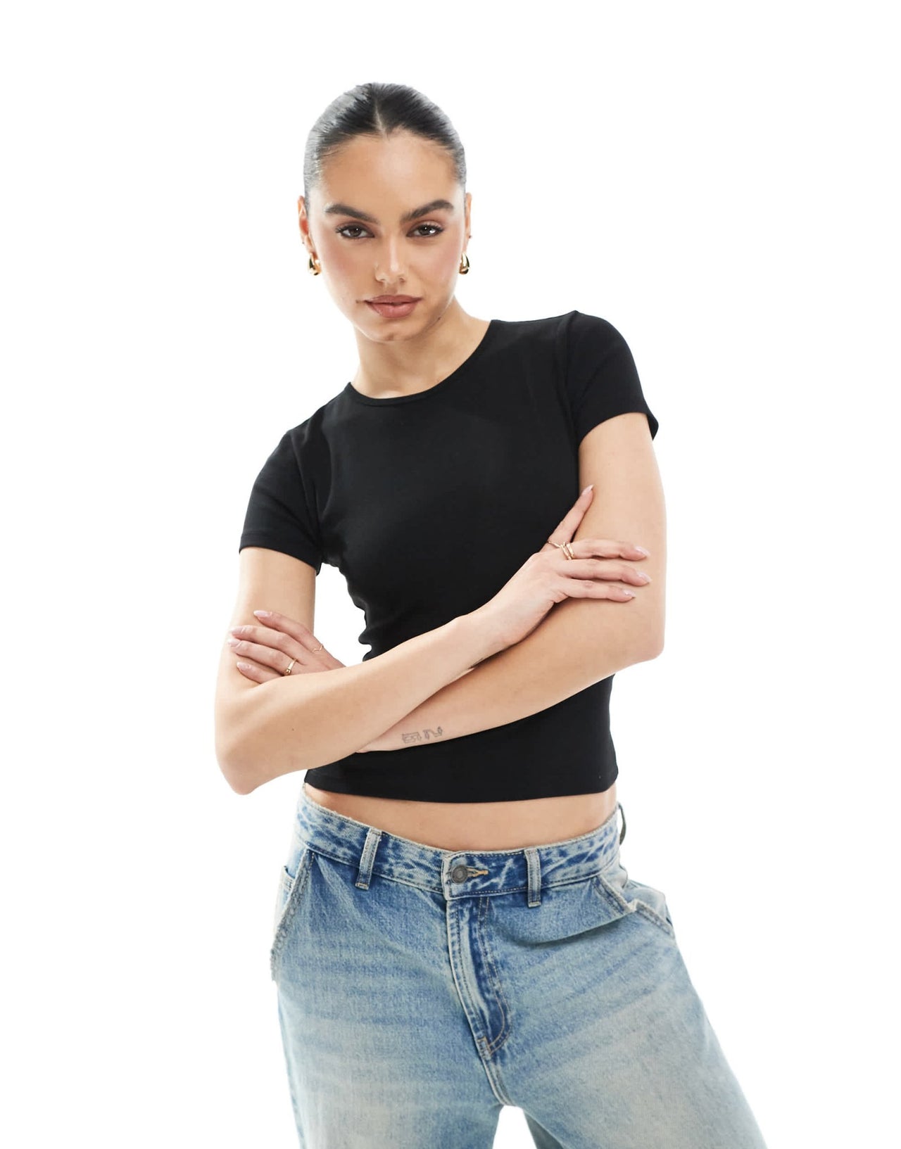 Stradivarius slim fit short sleeve t-shirt in black - ASOS Sample Sale