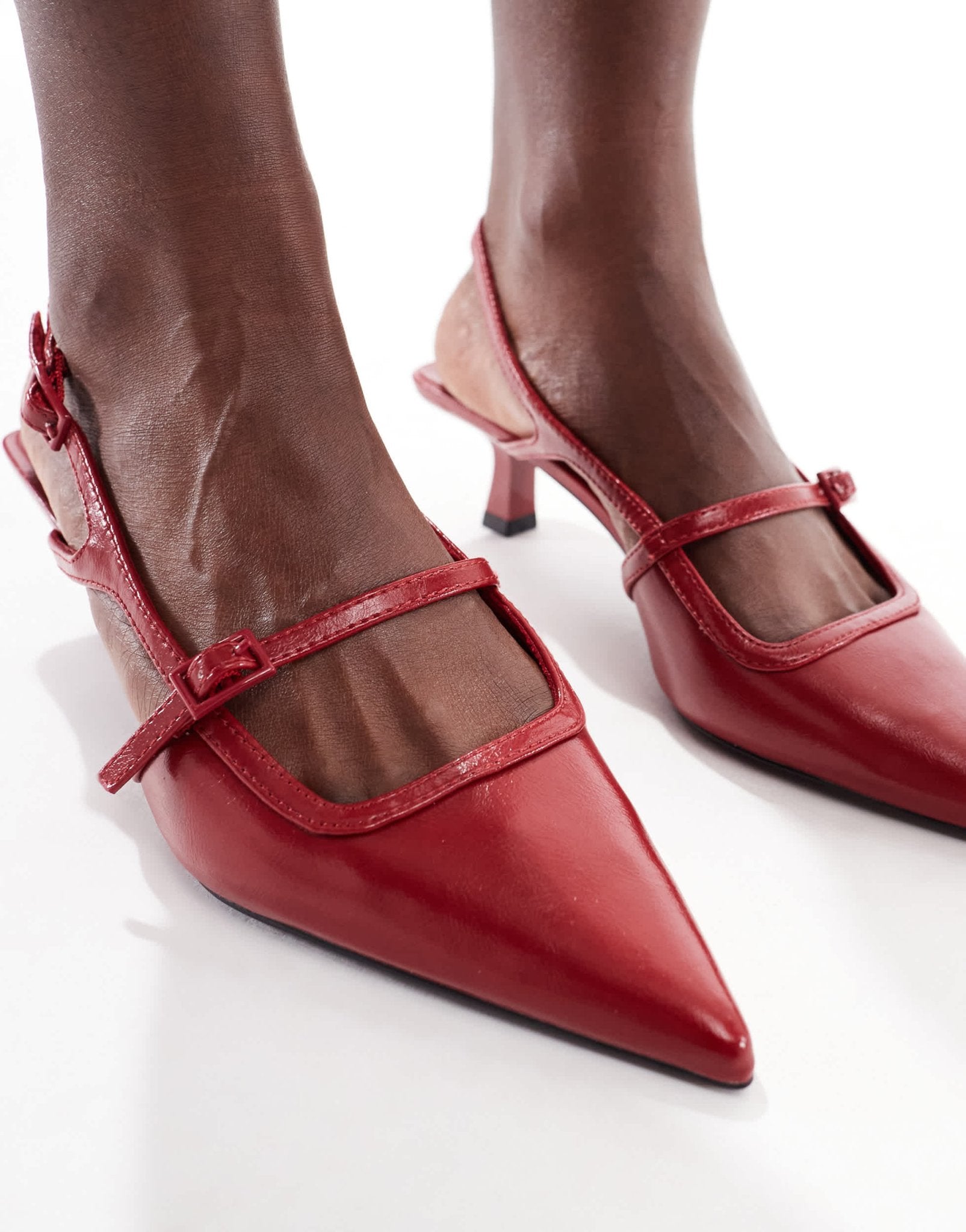 Stradivarius slingback kitten heeled shoe in red - ASOS Sample Sale
