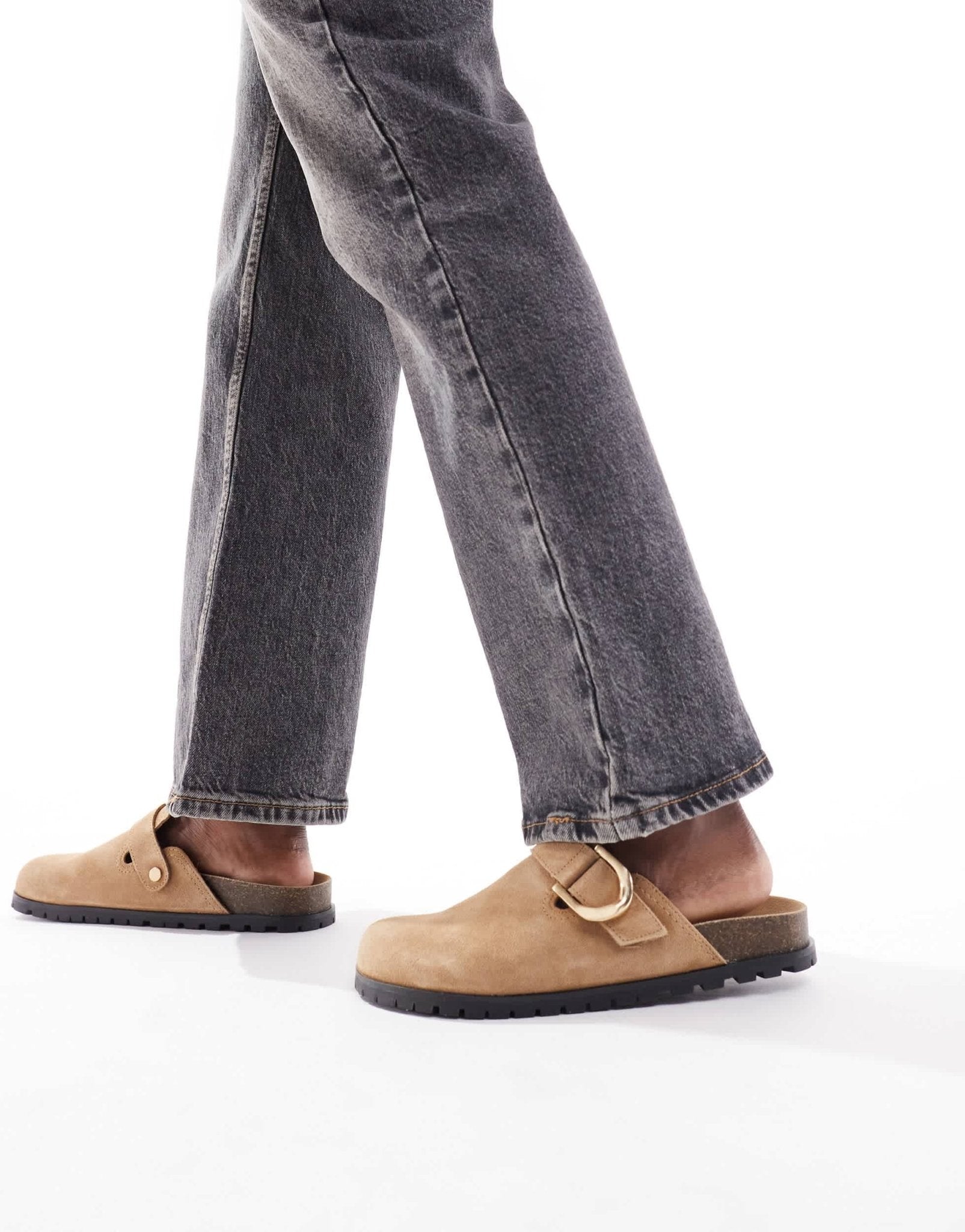 Stradivarius slip on mule in tan - ASOS Sample Sale