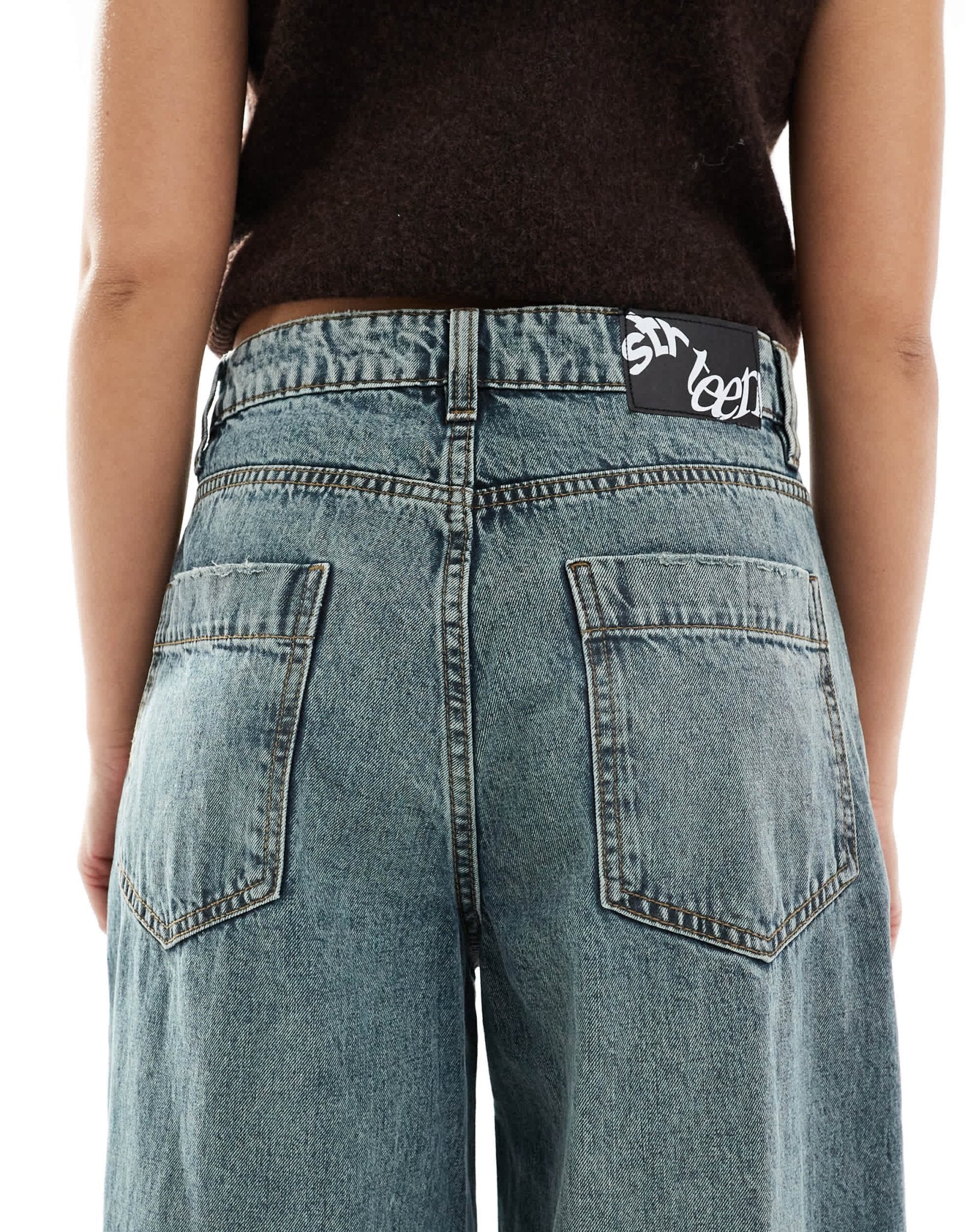 Stradivarius STR baggy jean in dark vintage wash - ASOS Sample Sale