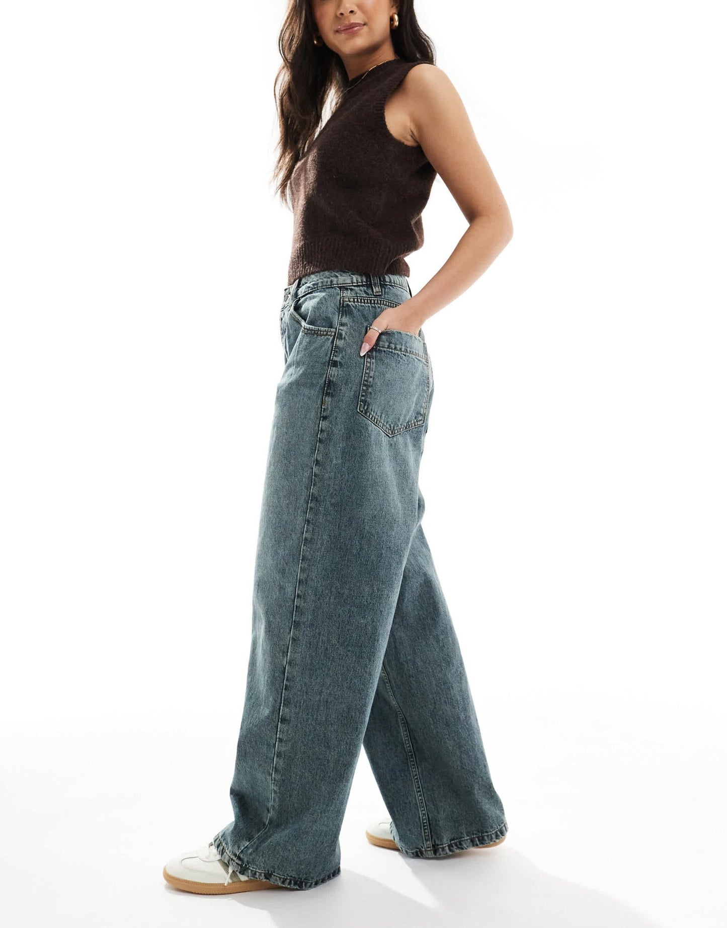 Stradivarius STR baggy jean in dark vintage wash - ASOS Sample Sale