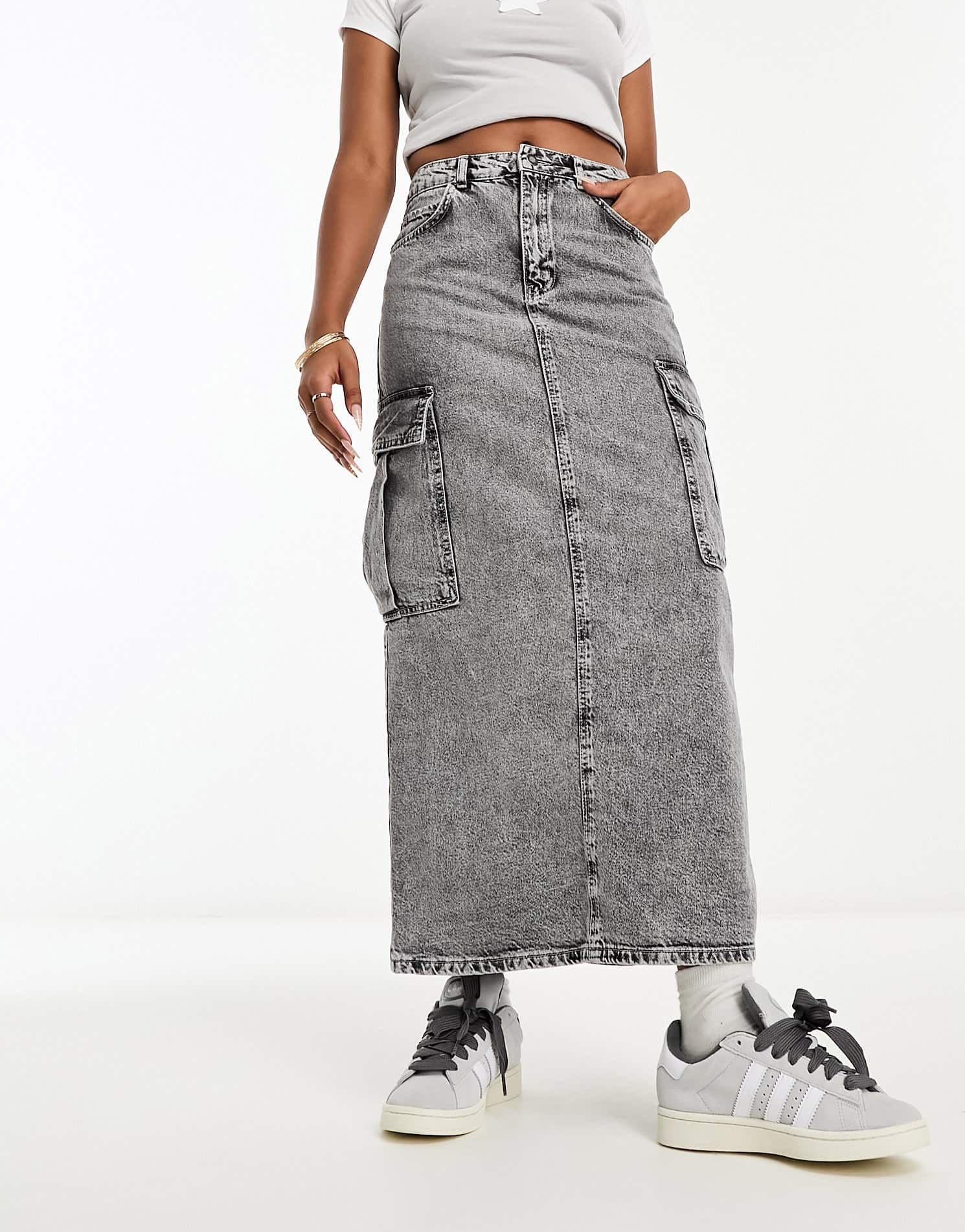 Stradivarius STR denim cargo maxi skirt in washed grey - ASOS Sample Sale