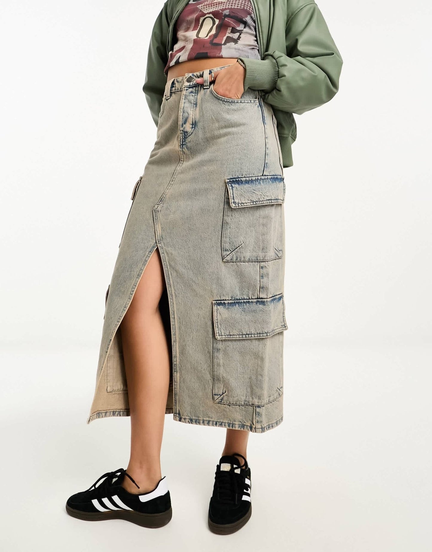 Stradivarius STR denim skirt in vintage wash - ASOS Sample Sale