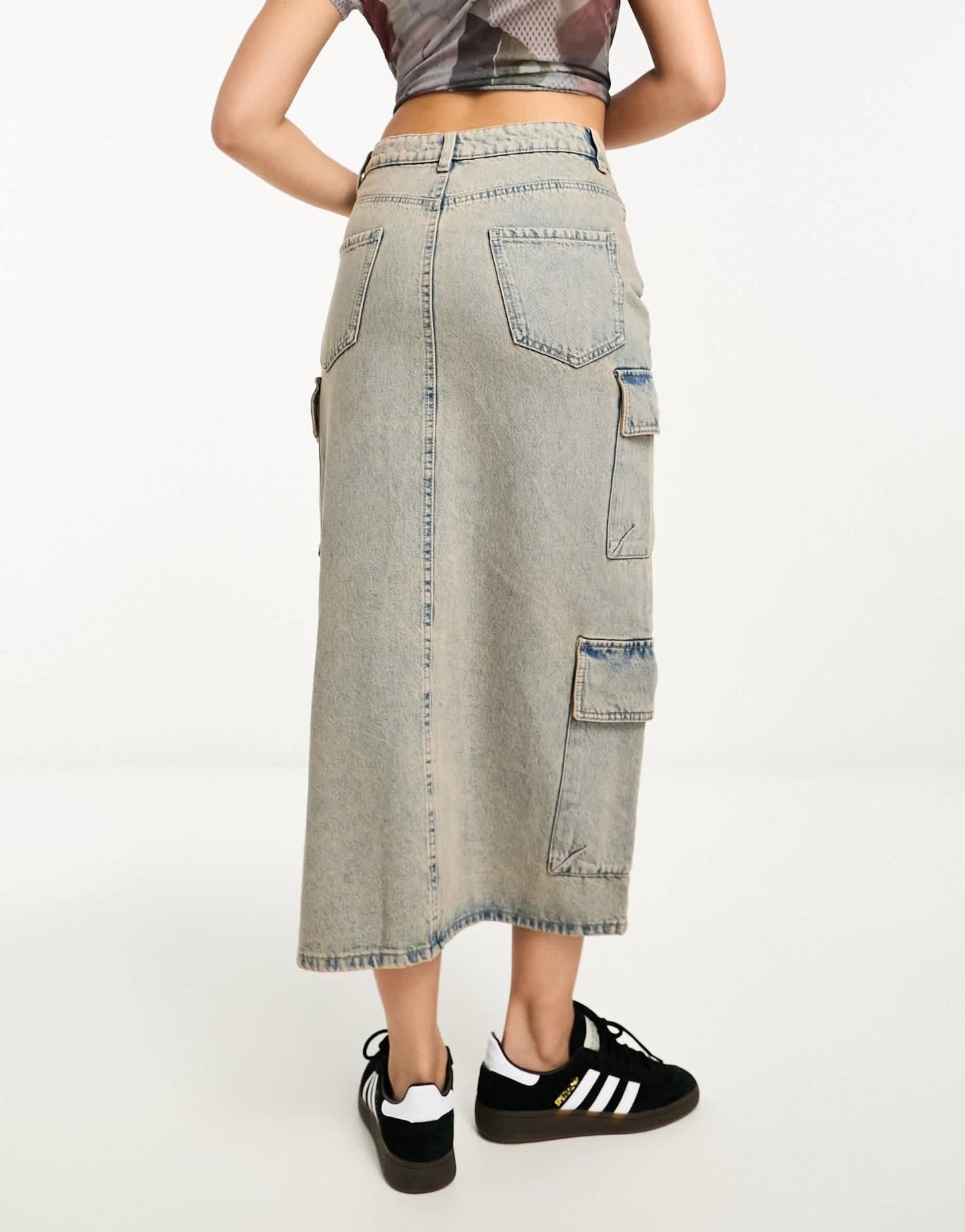 Stradivarius STR denim skirt in vintage wash - ASOS Sample Sale