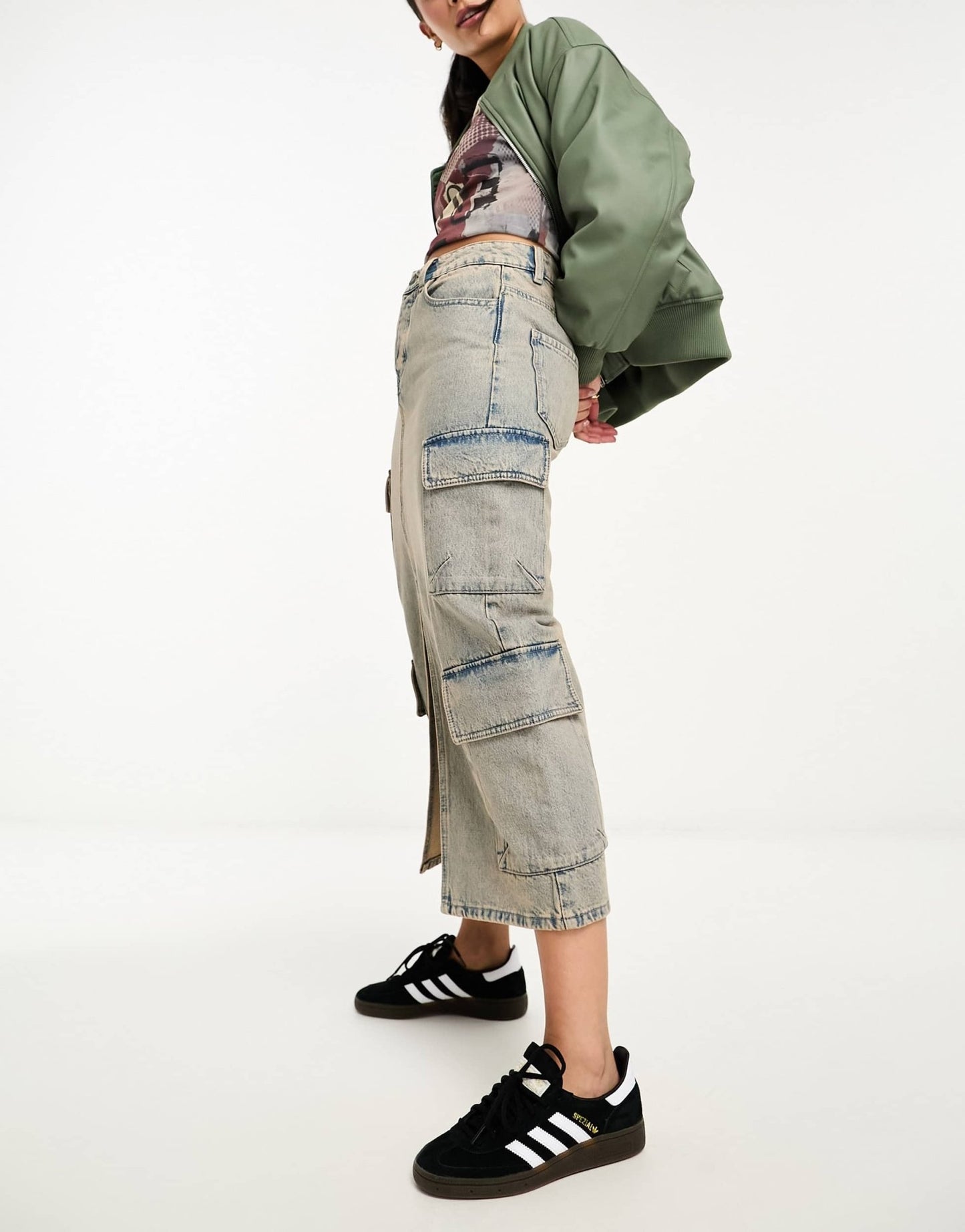 Stradivarius STR denim skirt in vintage wash - ASOS Sample Sale