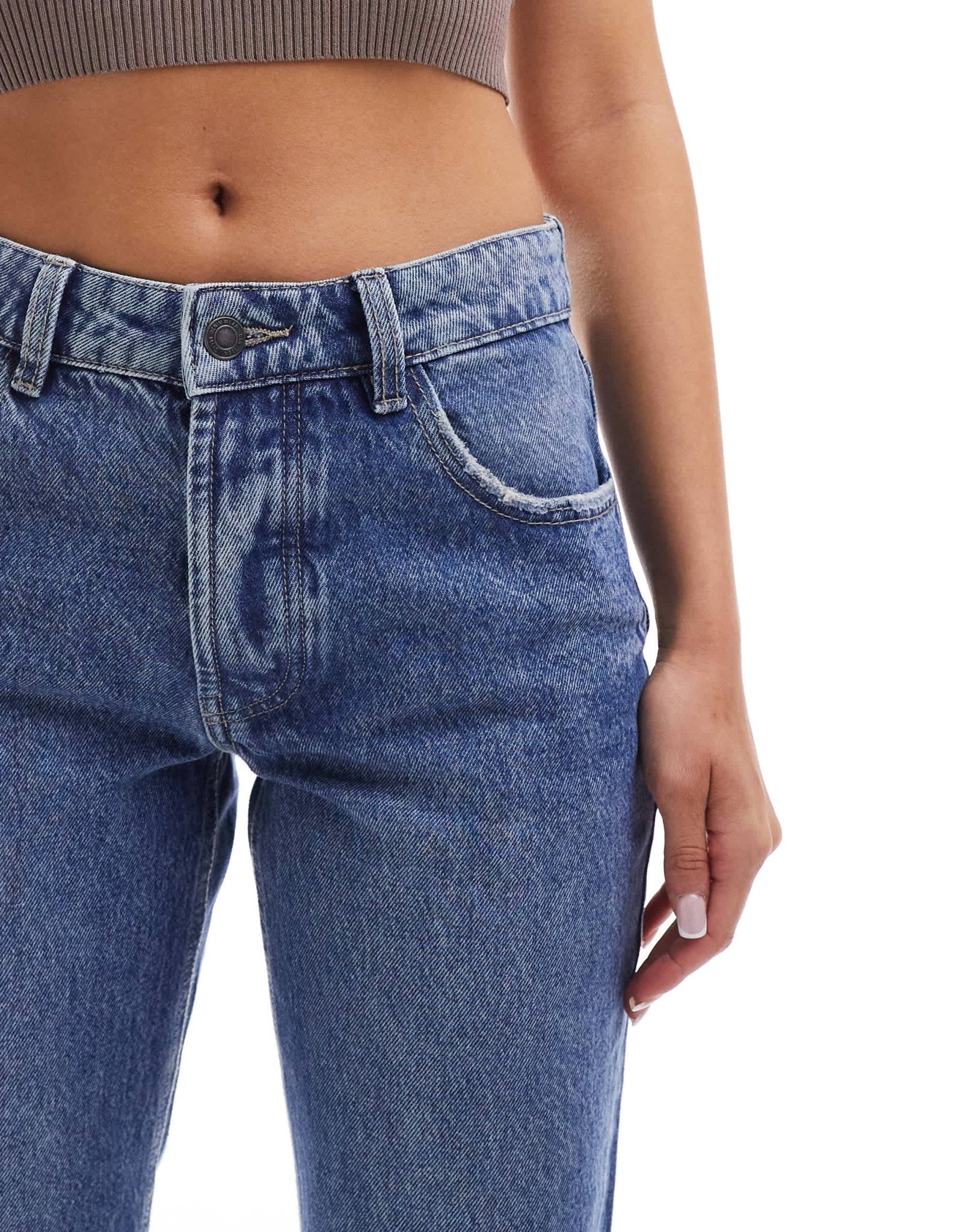 Stradivarius STR straight leg jean in medium blue - ASOS Sample Sale