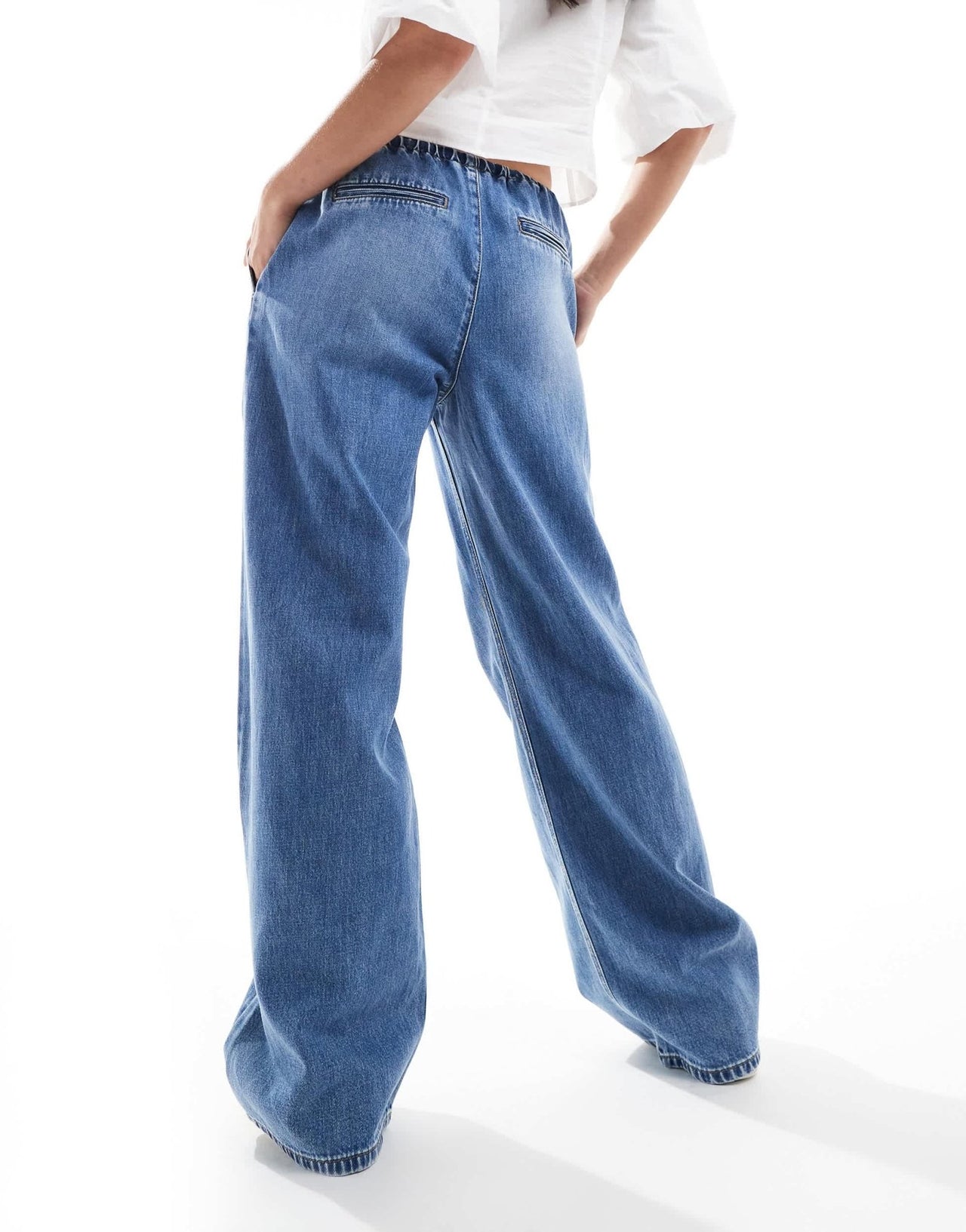Stradivarius STR wide leg elasticated tie waist jean in blue - ASOS Sample Sale