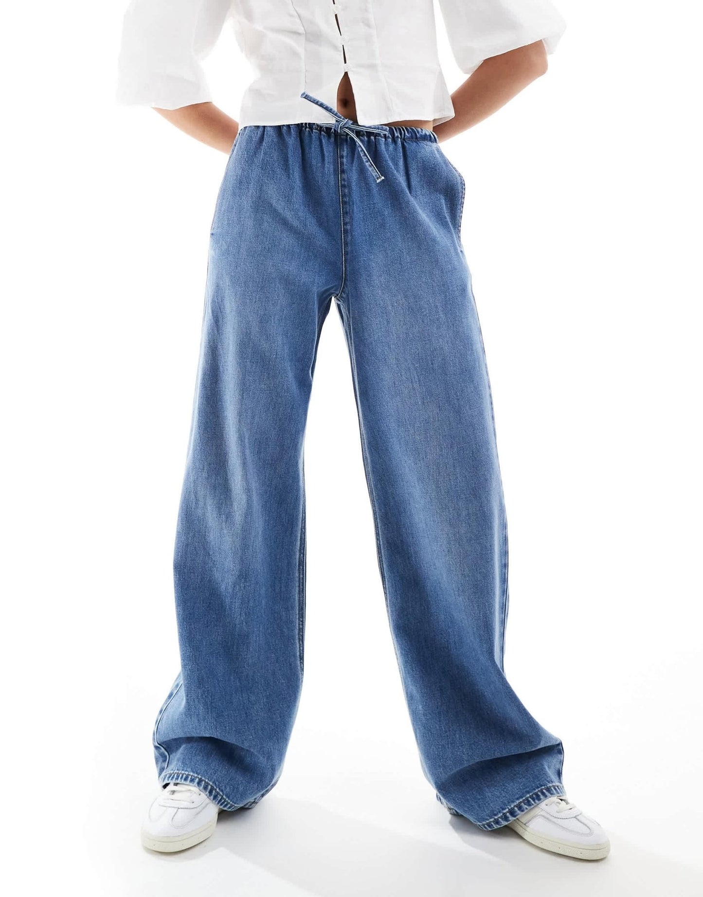 Stradivarius STR wide leg elasticated tie waist jean in blue - ASOS Sample Sale
