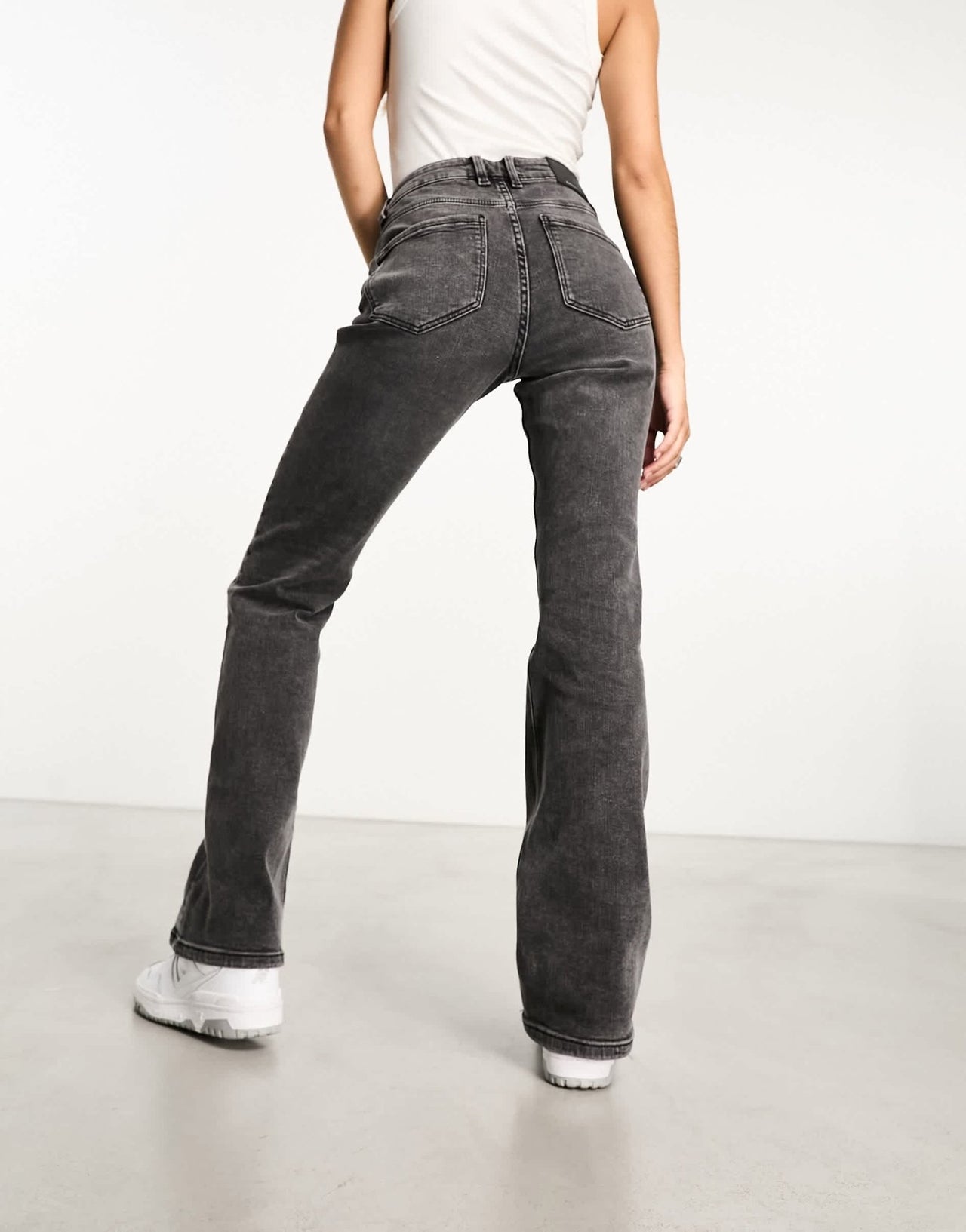 Stradivarius straight bootcut jean in black wash - ASOS Sample Sale