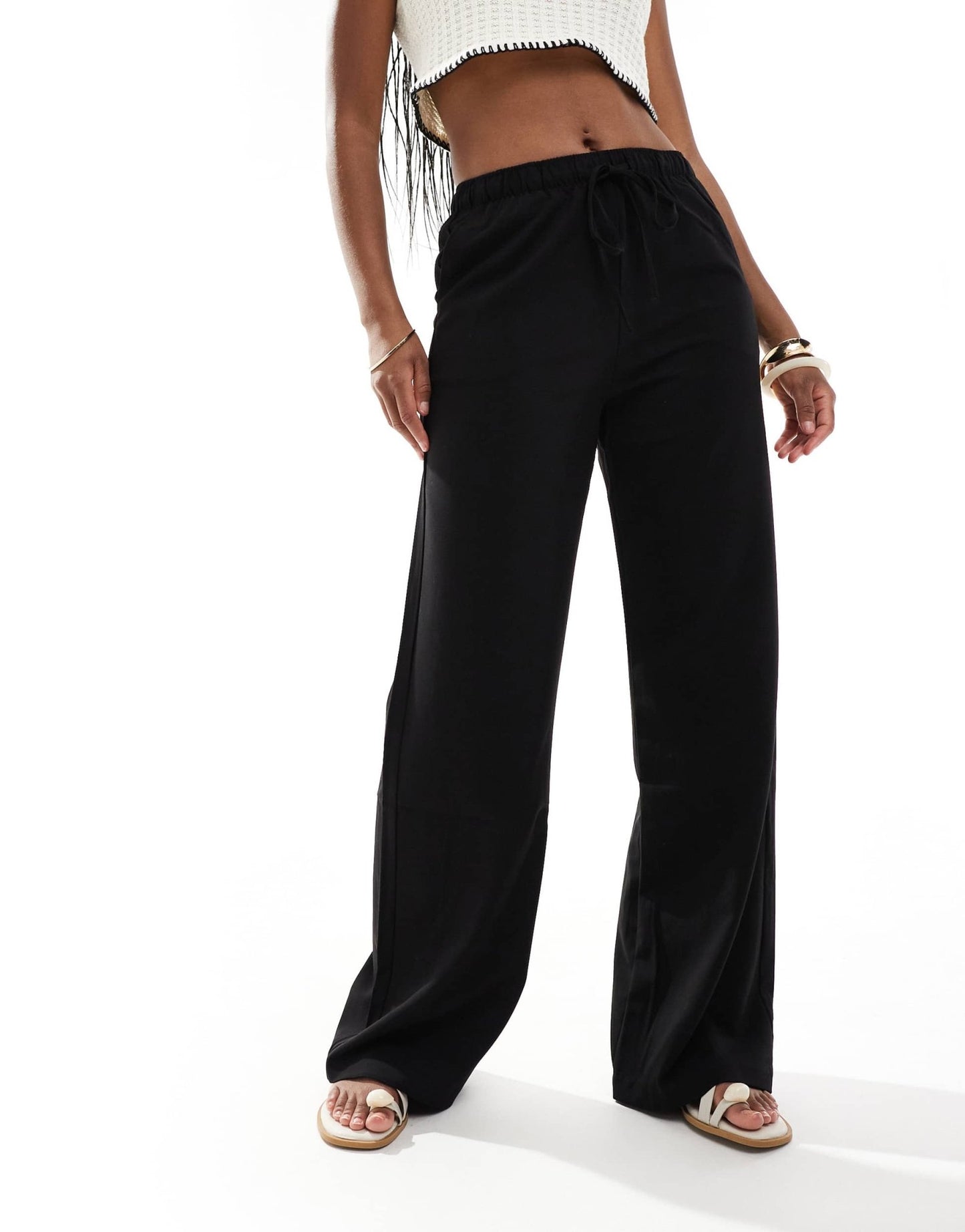 Stradivarius tailored pull on trouser in black - ASOS Sample Sale