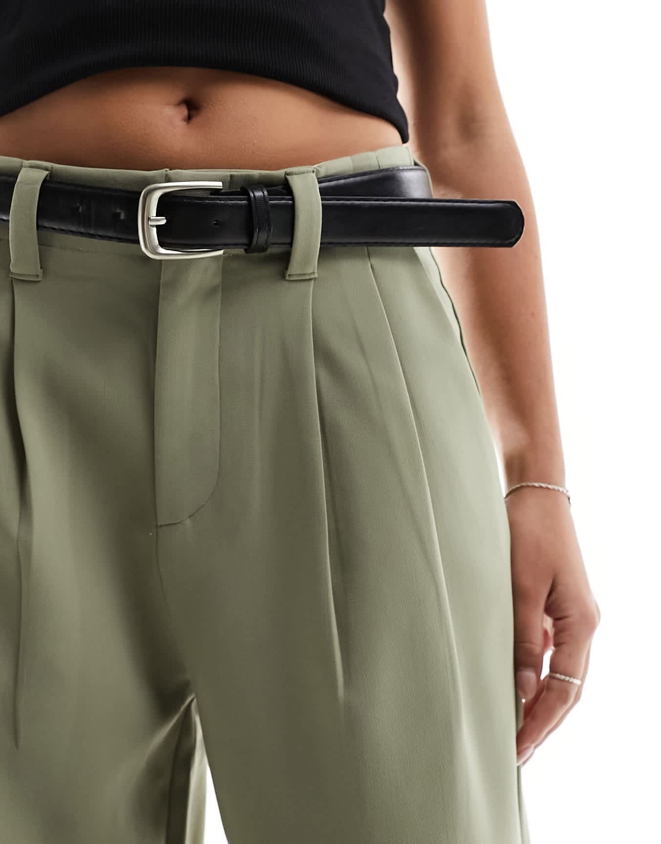 Stradivarius tailored trouser with belt in khaki - ASOS Sample Sale