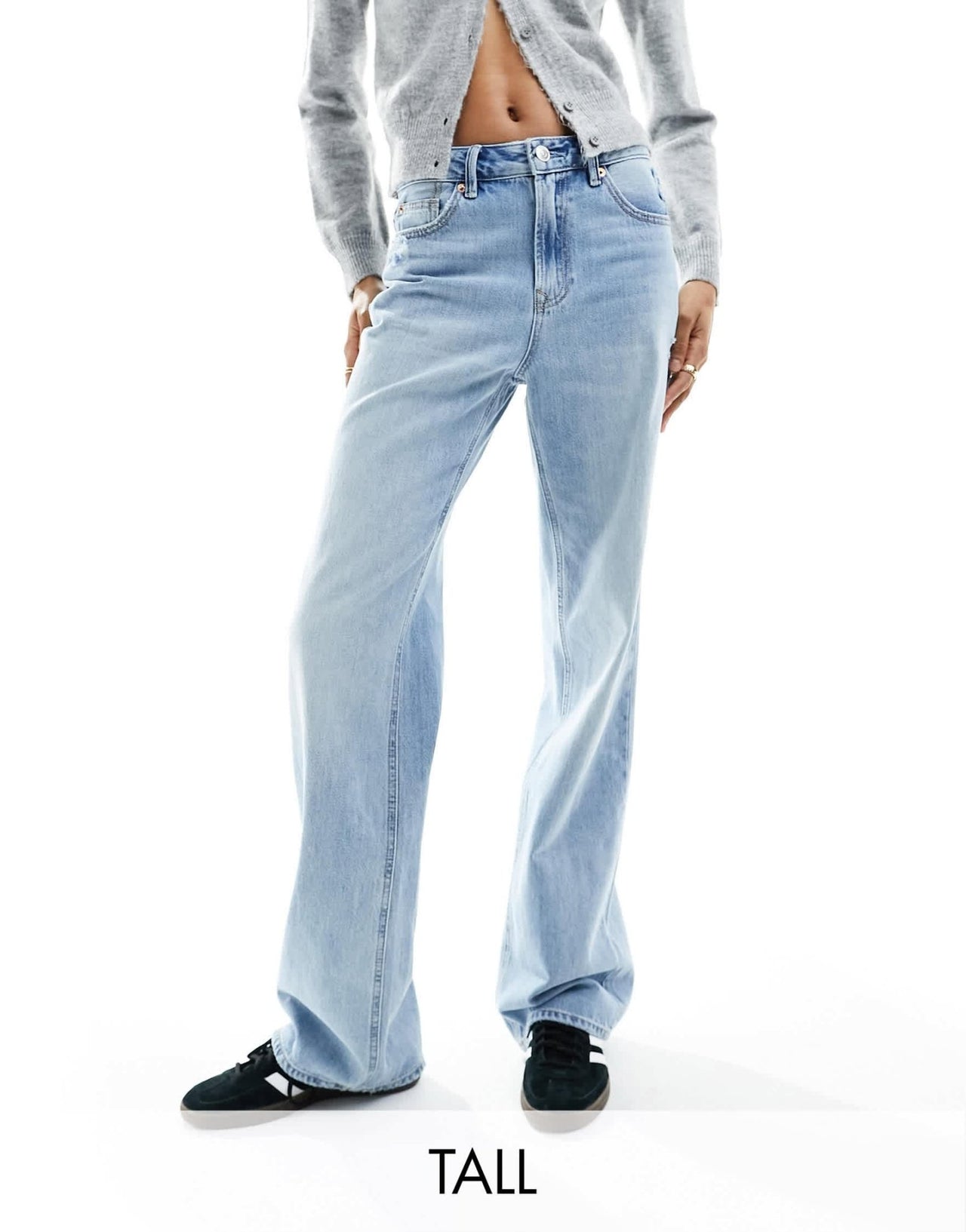 Stradivarius Tall 90s baggy dad jean in light blue - ASOS Sample Sale