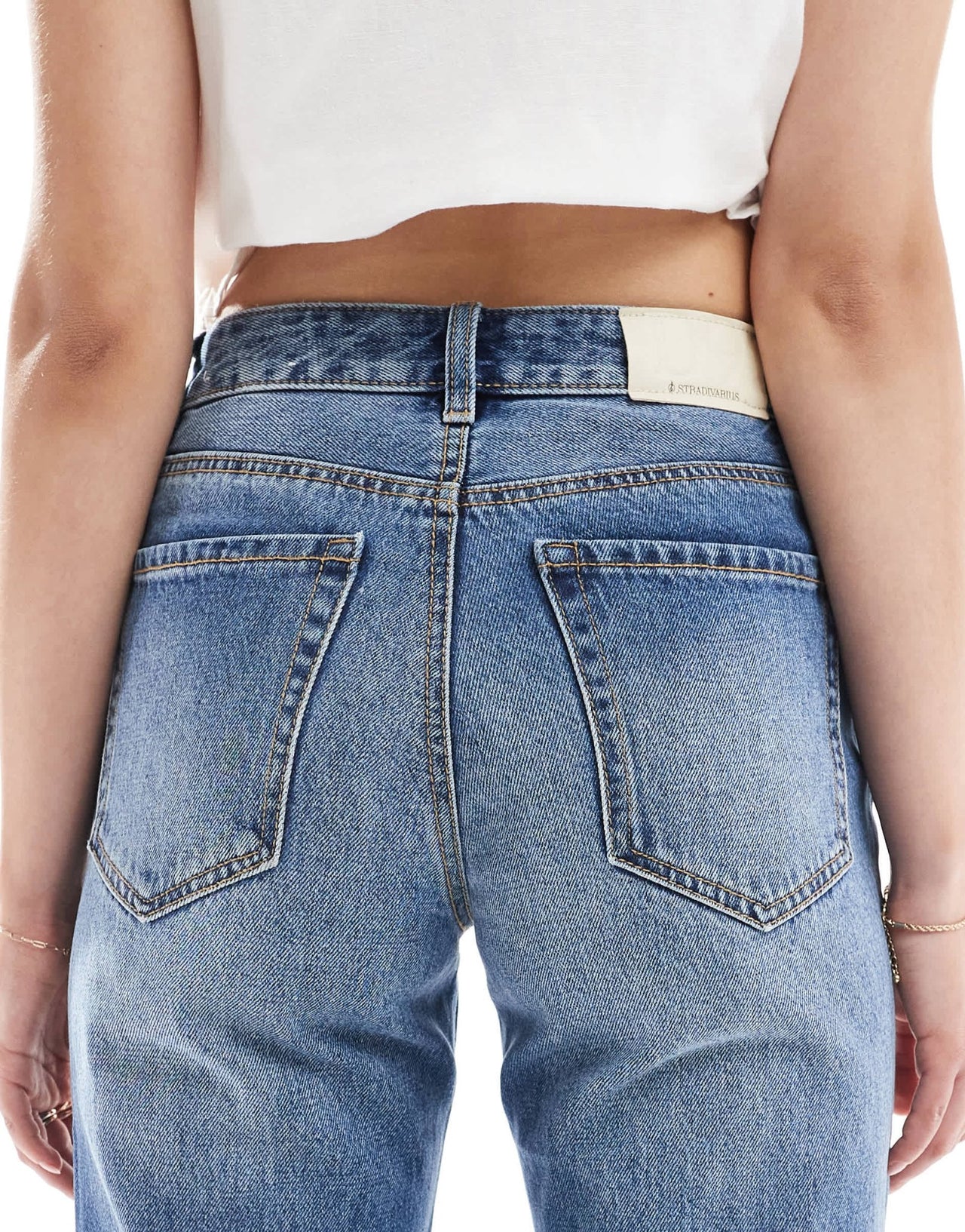 Stradivarius Tall D92 denim straight jeans in dark wash - ASOS Sample Sale