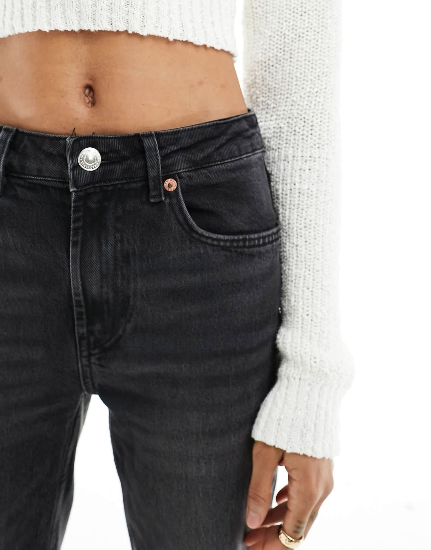 Stradivarius Tall straight leg jean in black wash - ASOS Sample Sale