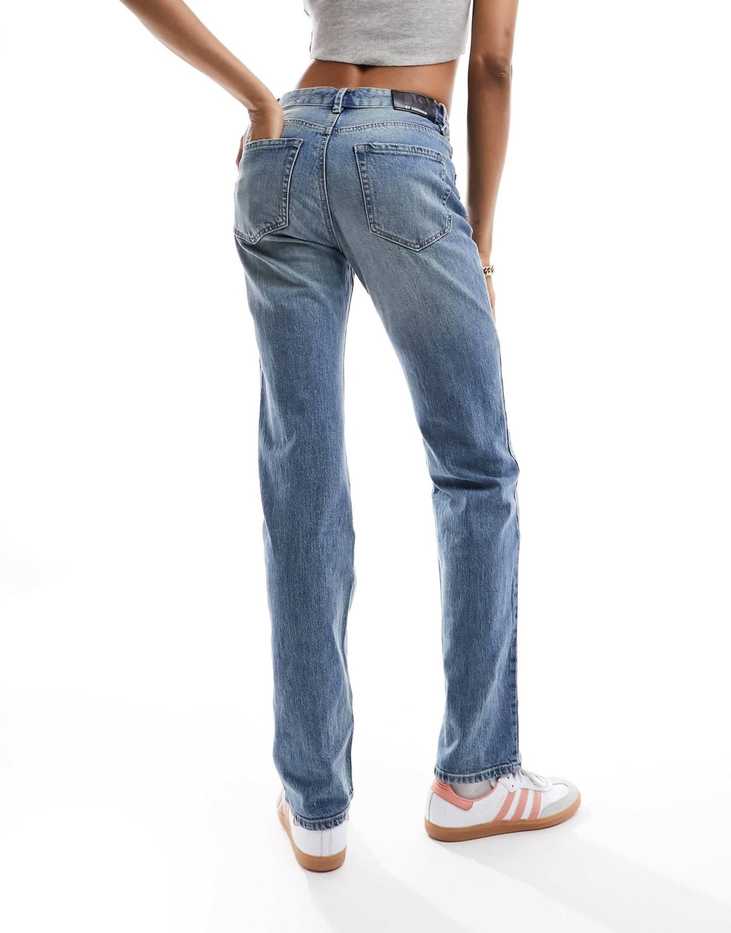 Stradivarius Tall straight leg jean in vintage wash - ASOS Sample Sale