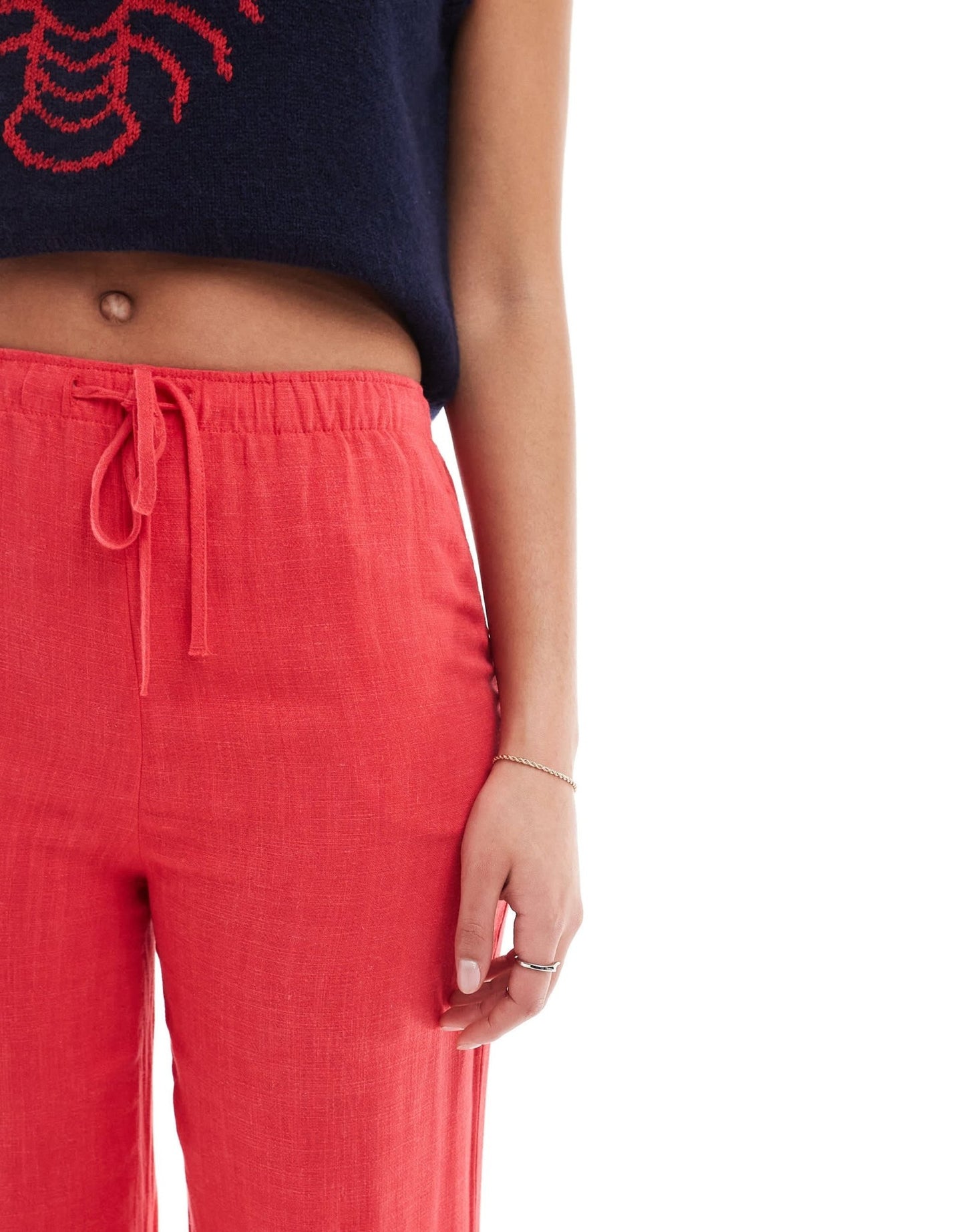 Stradivarius Tall tailored pull on trouser in red - ASOS Sample Sale