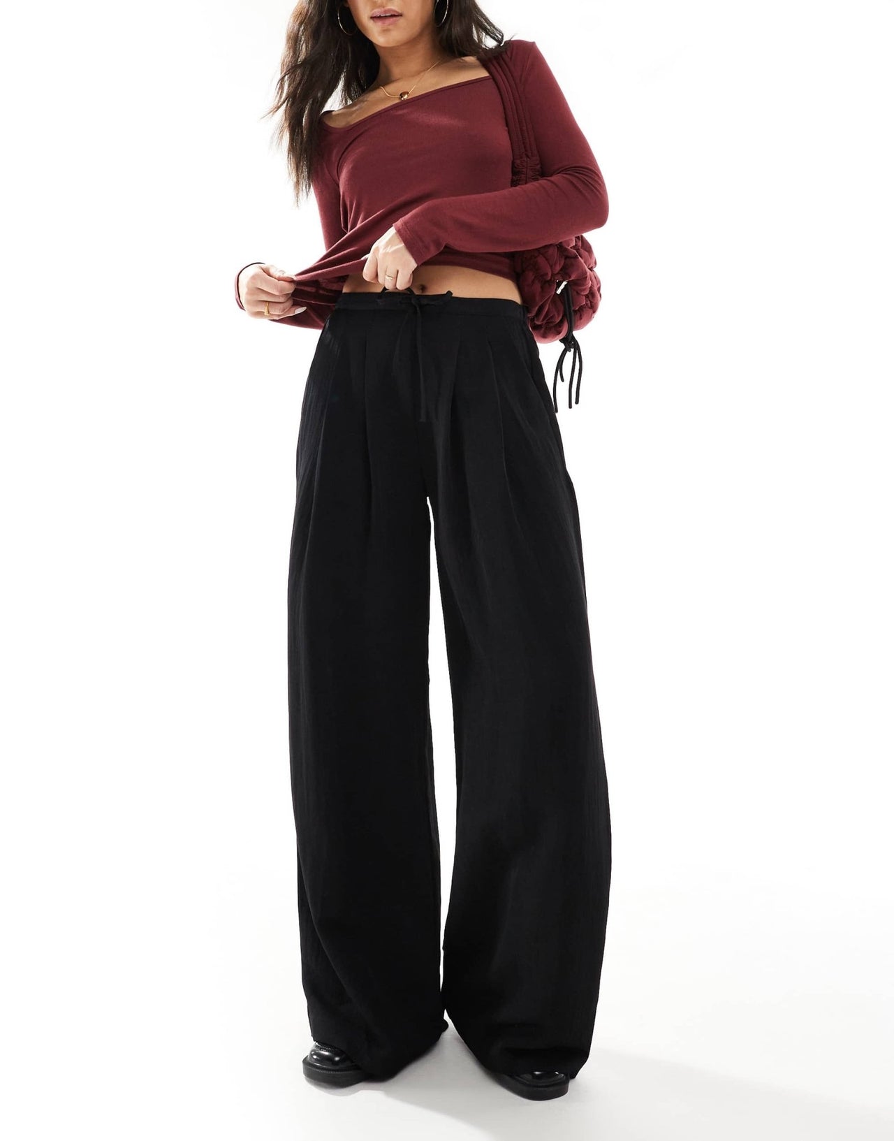 Stradivarius wide leg crinkle tie waist trouser in black - ASOS Sample Sale