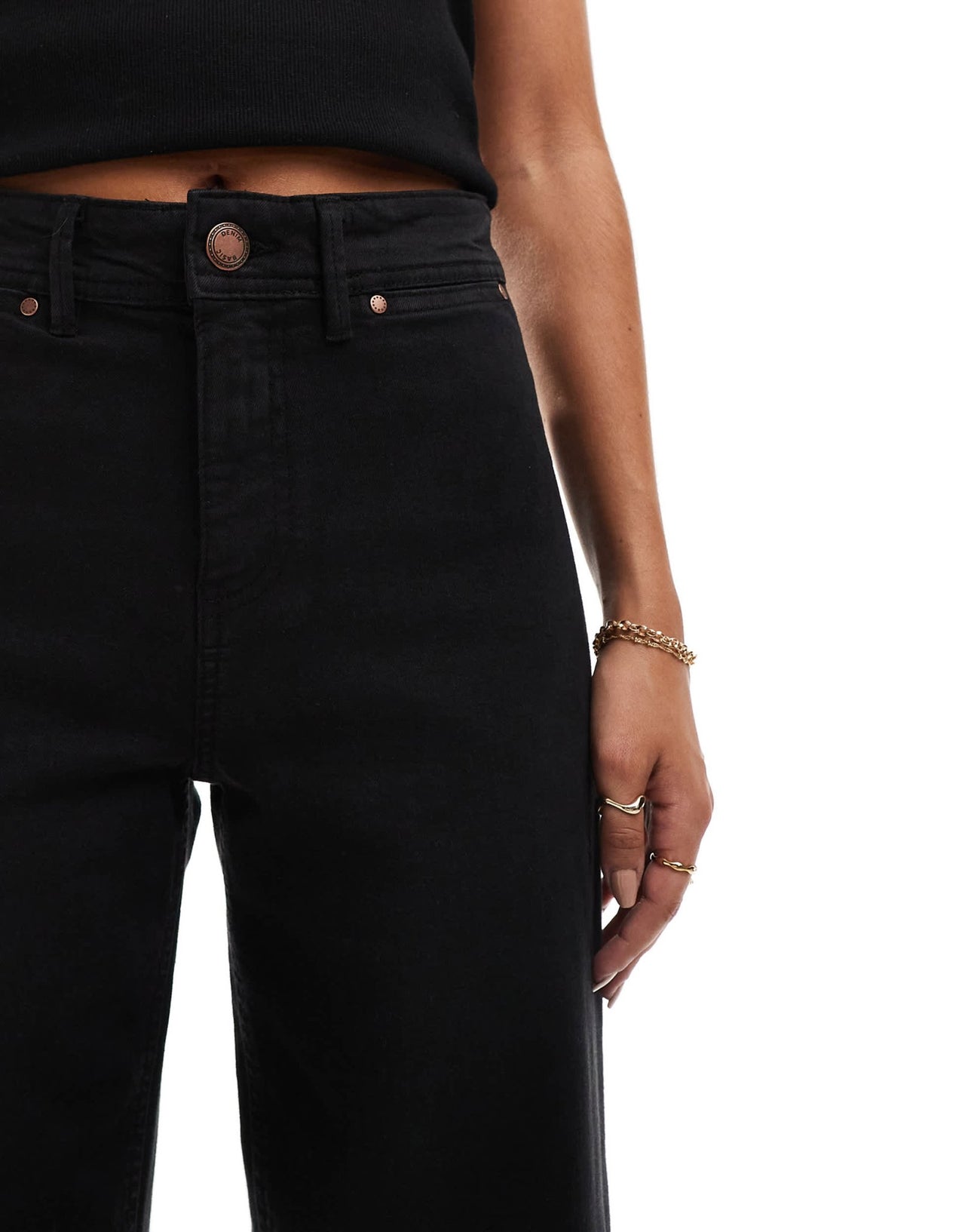 Stradivarius wide leg jean in black - ASOS Sample Sale