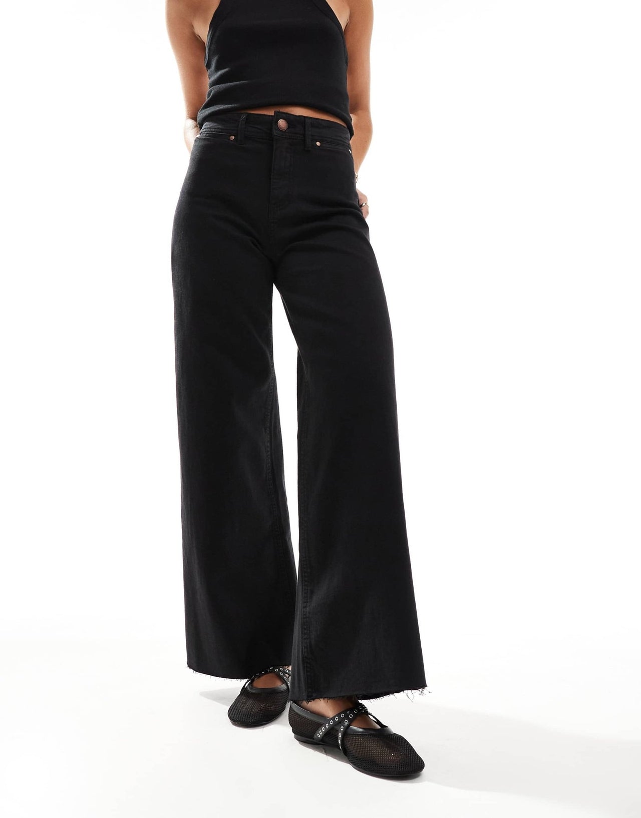 Stradivarius wide leg jean in black - ASOS Sample Sale