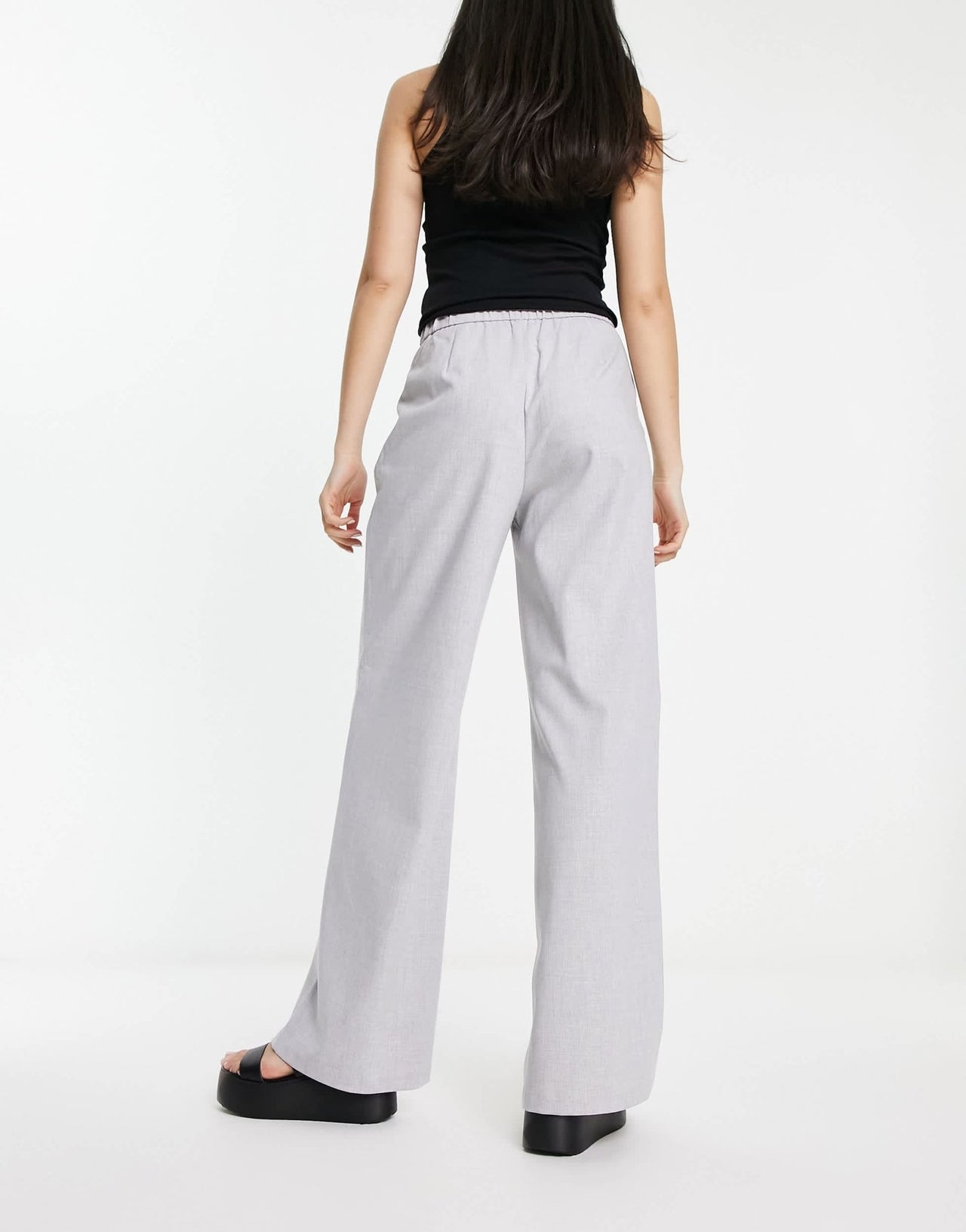 Stradivarius wide leg relaxed dad trouser in grey - ASOS Sample Sale